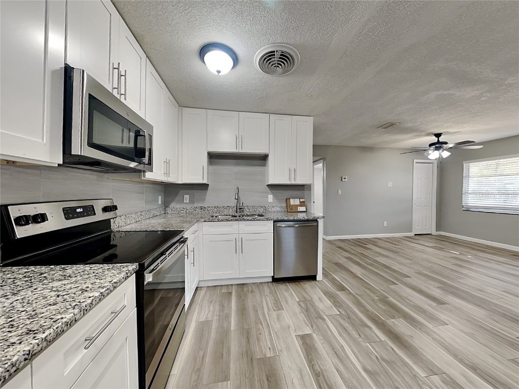 10916 N 14th Street Tampa FL 33612 TB8387997 image3