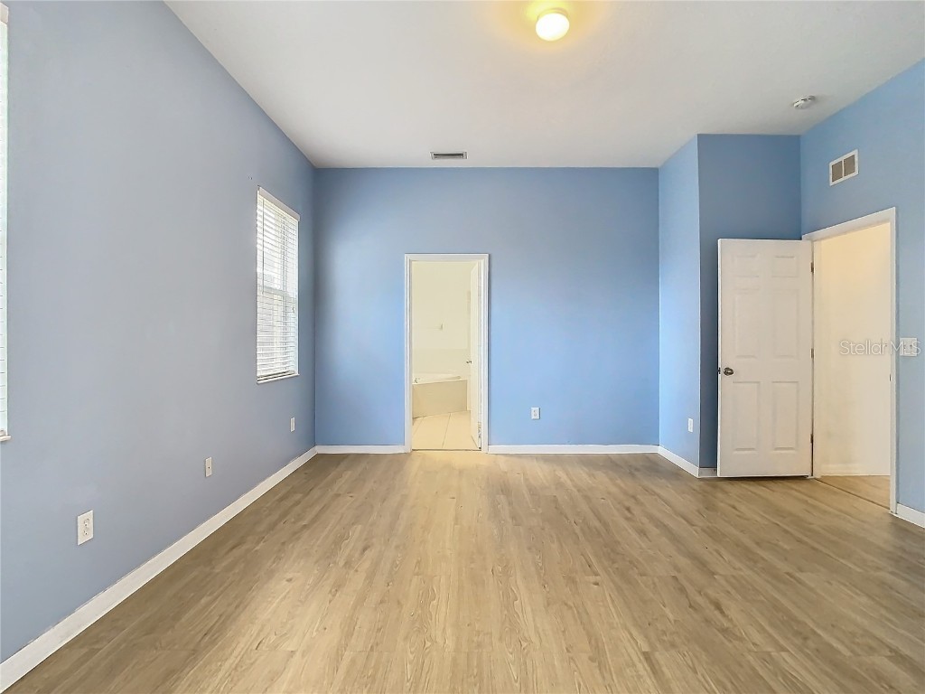 10918 Ancient Futures Drive Tampa FL 33647 TB8356915 image16