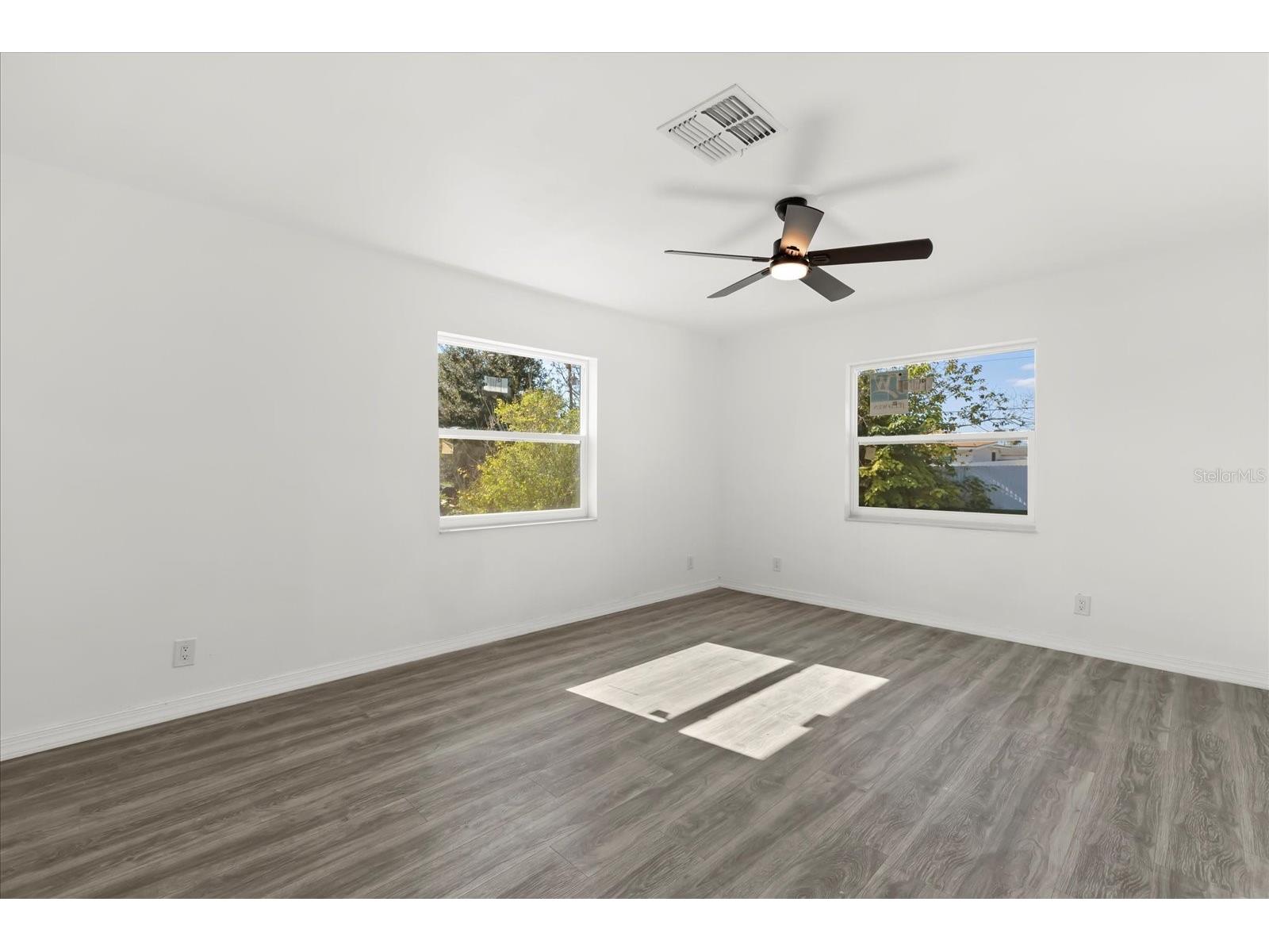 1092 Deltona Boulevard Deltona FL 32725 O6369828 image5