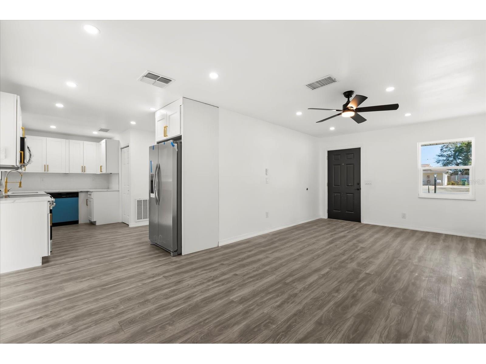 1092 Deltona Boulevard Deltona FL 32725 O6369828 image8