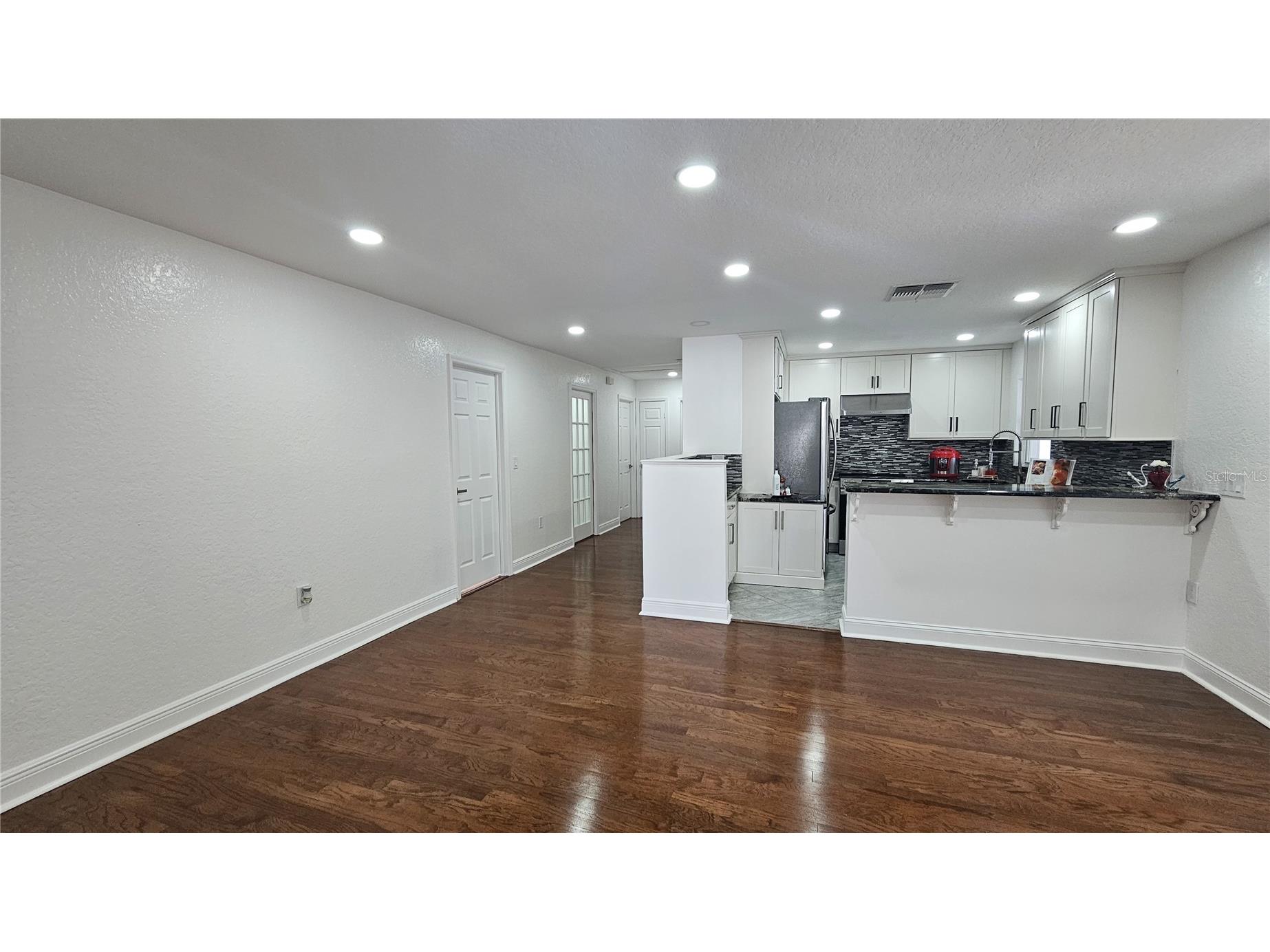 1092 N Florida Avenue Tarpon Springs FL 34689 TB8473879 image20