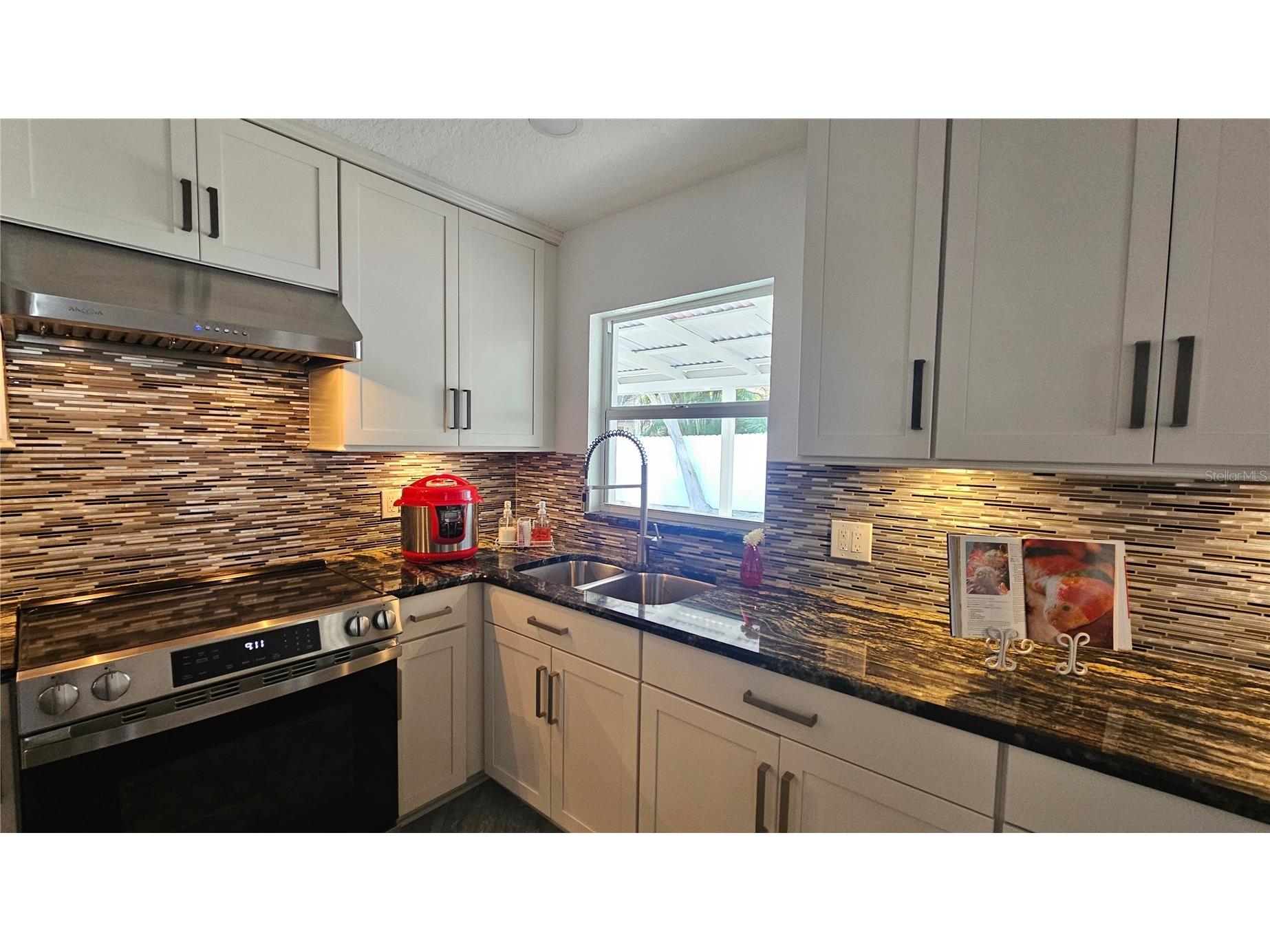 1092 N Florida Avenue Tarpon Springs FL 34689 TB8473879 image38