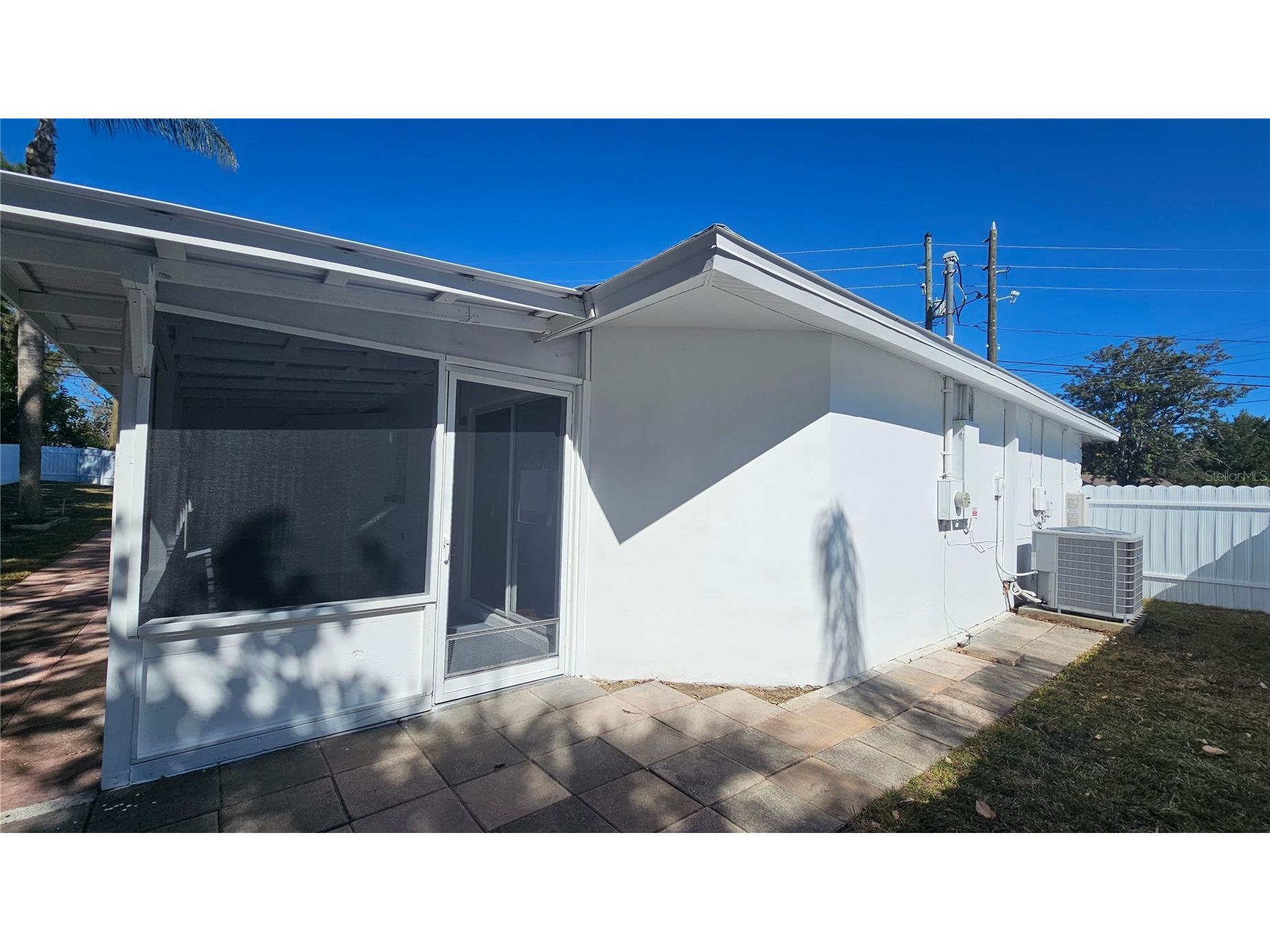 1092 N Florida Avenue Tarpon Springs FL 34689 TB8473879 image61
