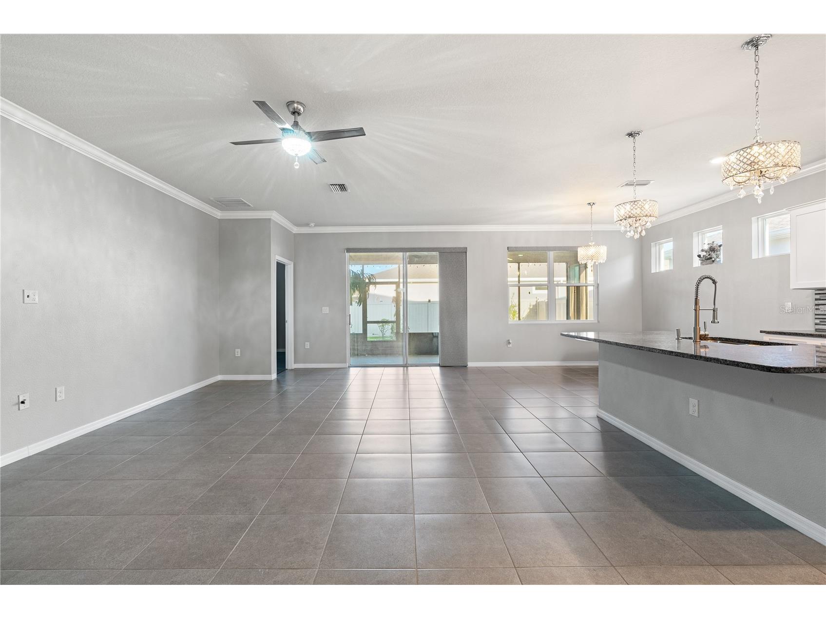 1092 Pipestone Place Wesley Chapel FL 33543 TB8495186 image6