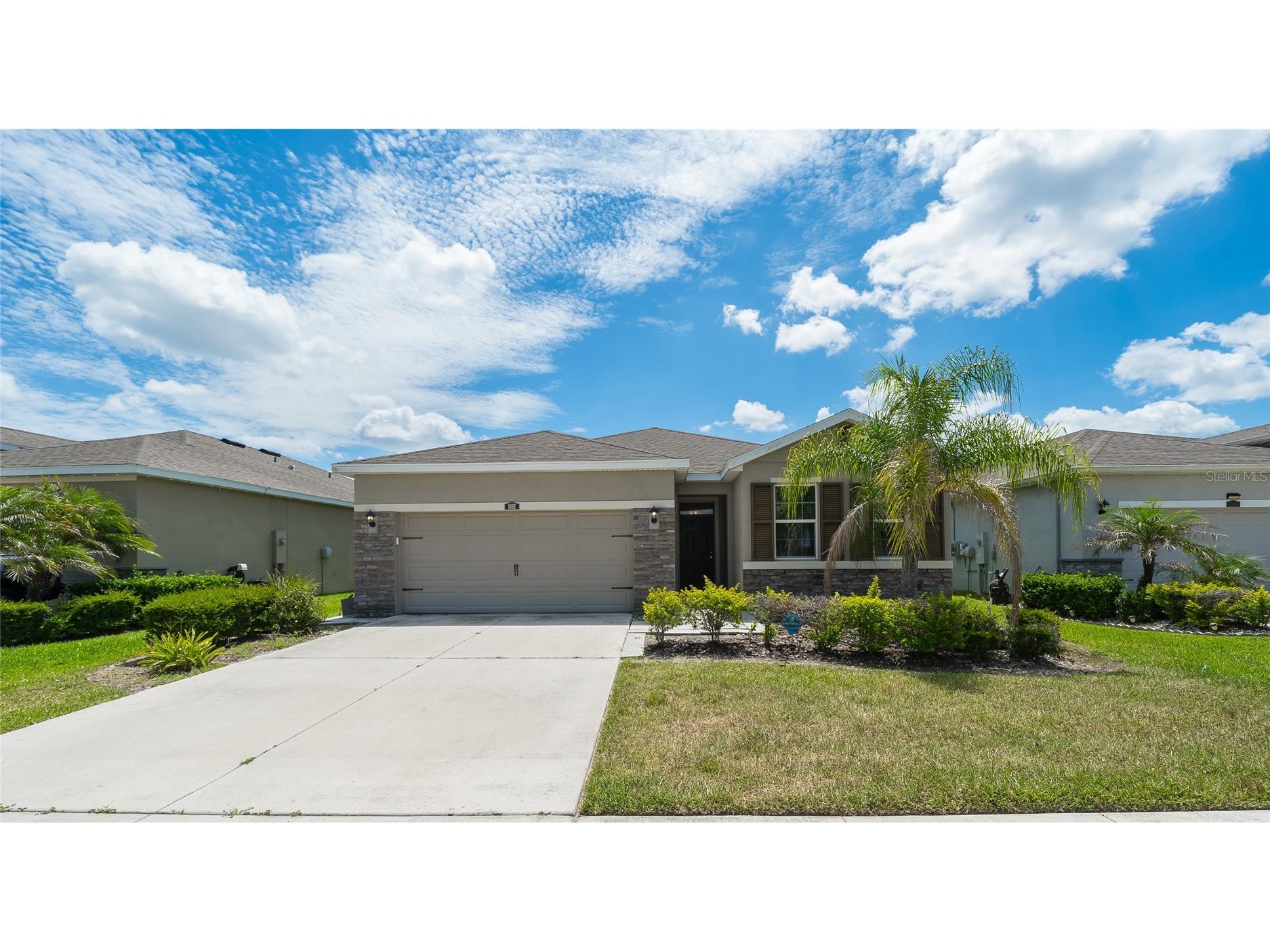 1092 Pipestone Place Wesley Chapel FL 33543 TB8524411 image2