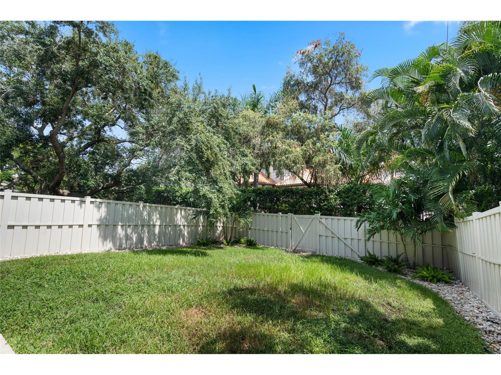 1092 Sanabel Court NE Saint Petersburg FL 33702 TB8497355 image10