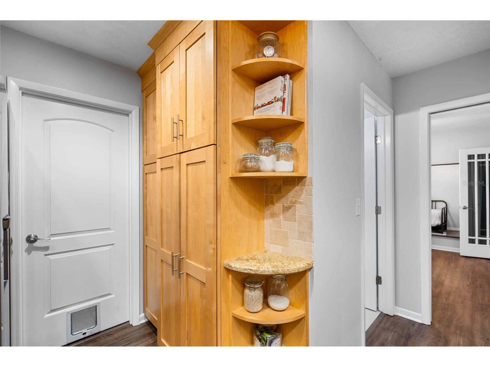 1092 Sanabel Court NE Saint Petersburg FL 33702 TB8497355 image26