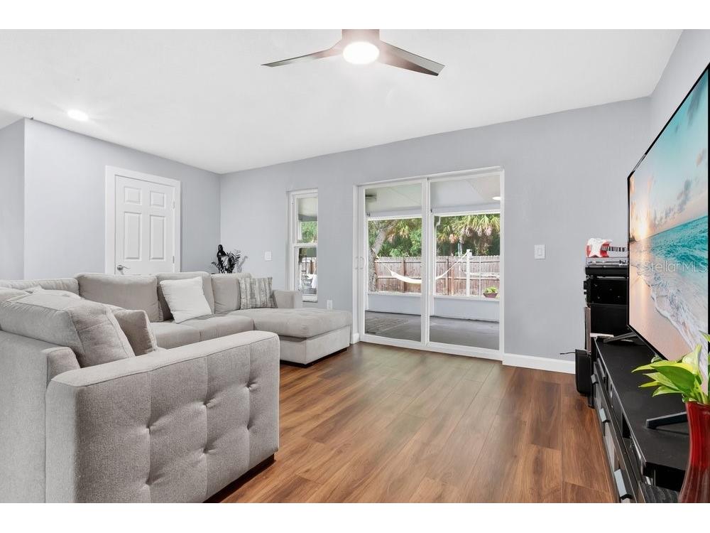 1092 W Riviera Boulevard Oviedo FL 32765 O6414109 image4