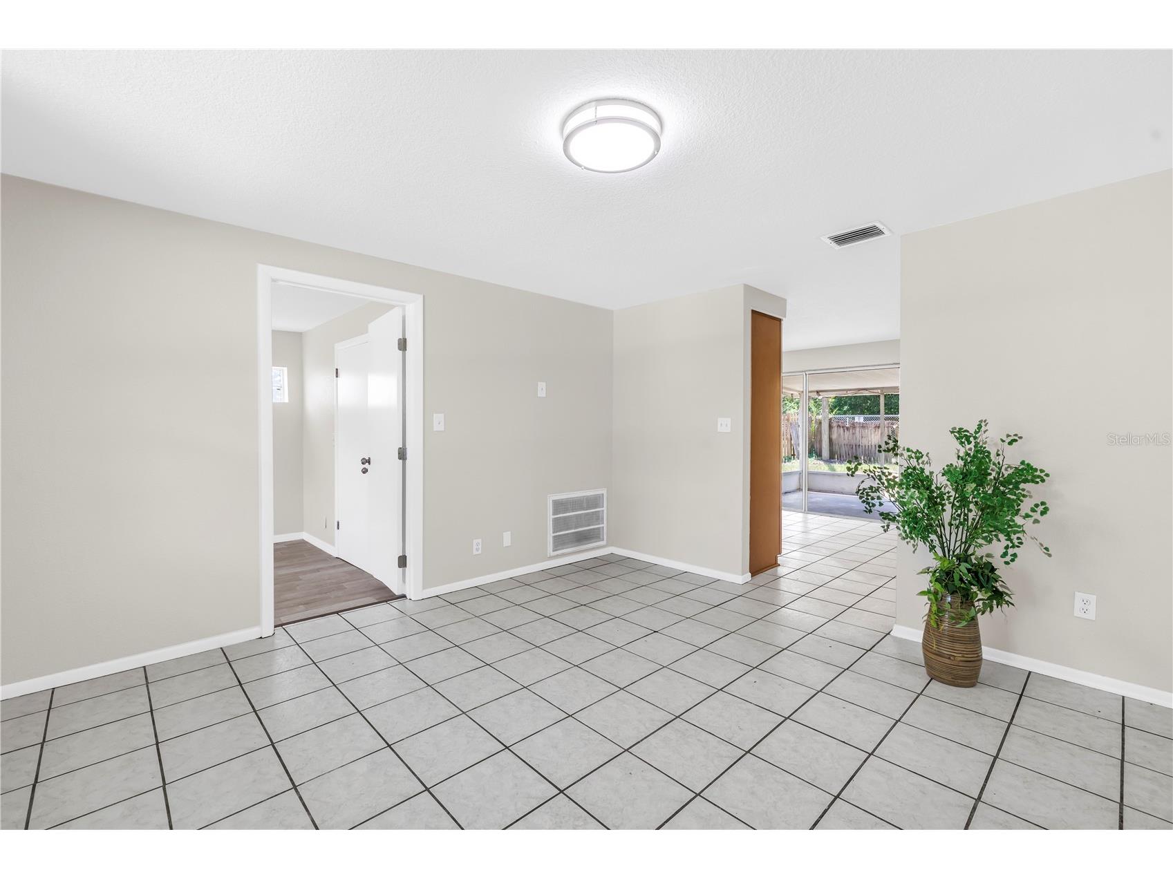 10920 111th Street Largo FL 33778 TB8526371 image2