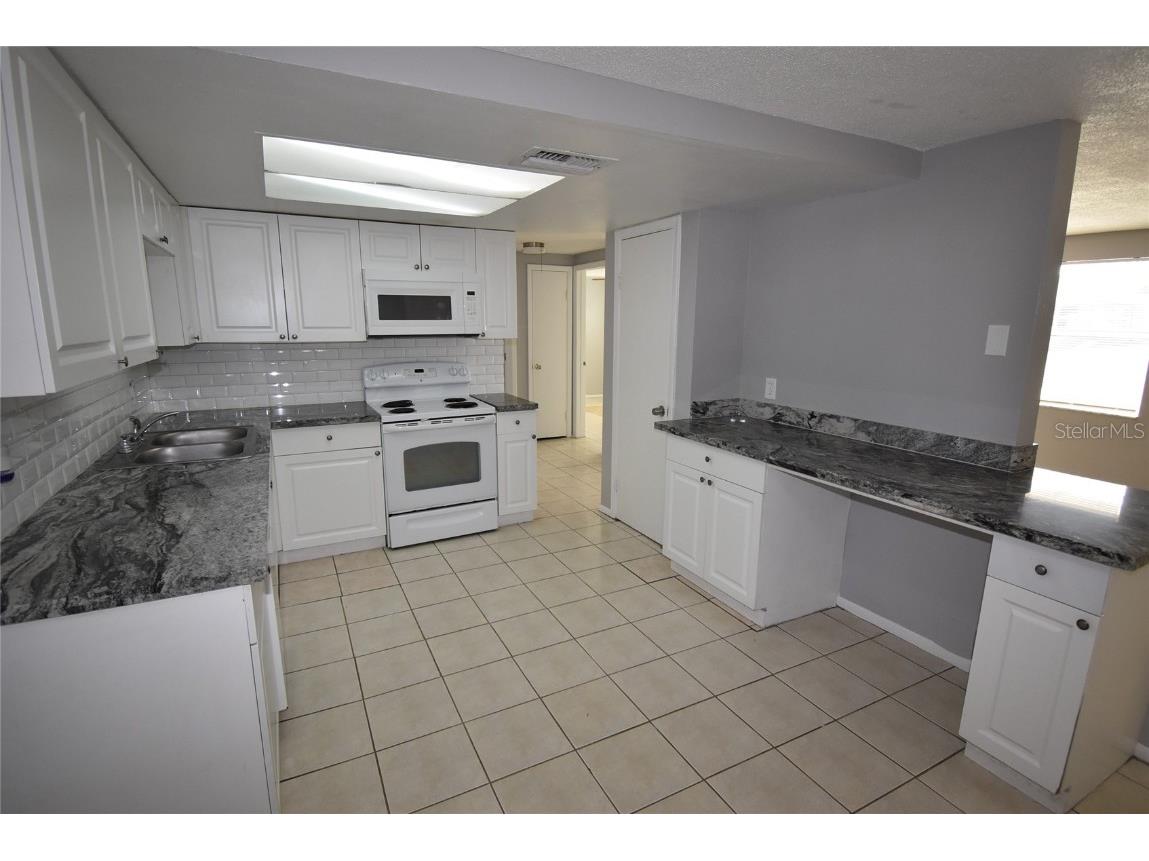 10920 Jason Road Port Richey FL 34668 C7516589 image4