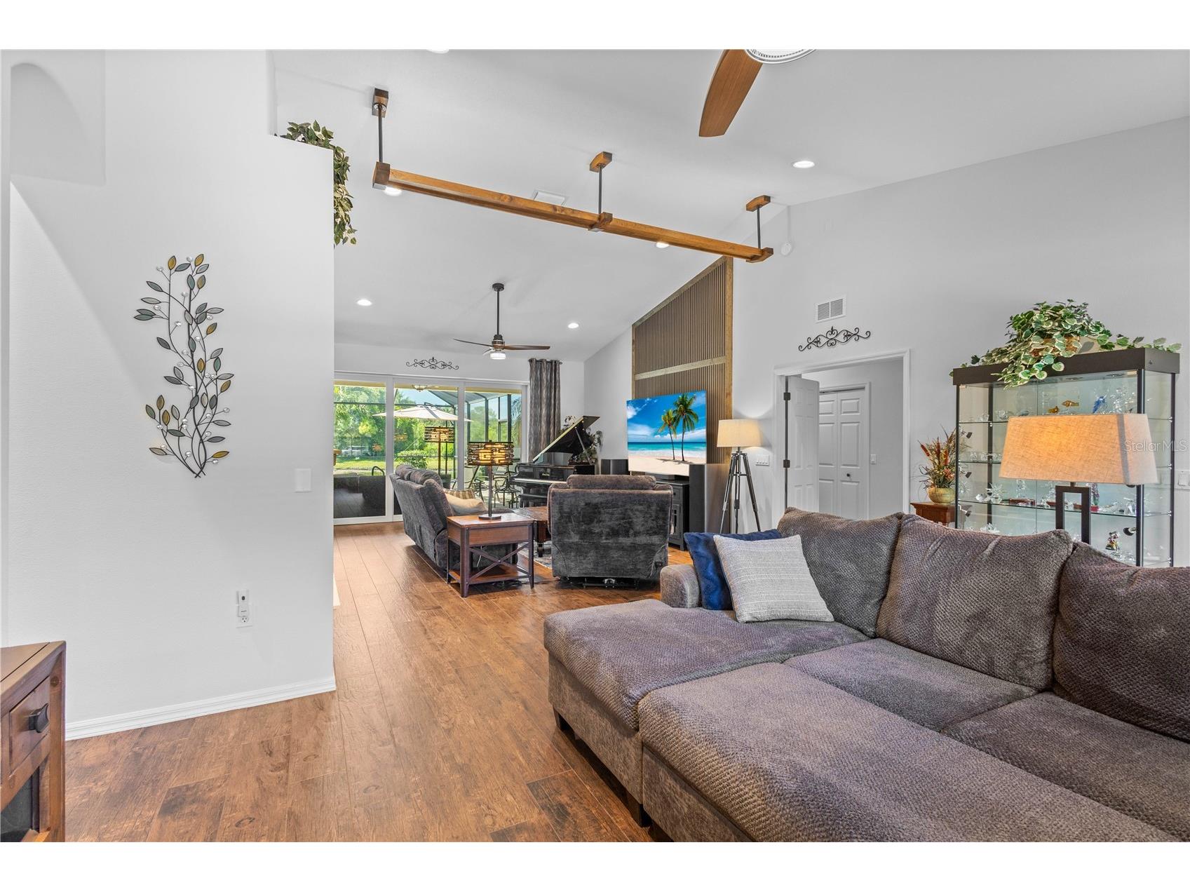 10921 Bluestem Circle Lakewood Ranch FL 34202 A4693069 image6