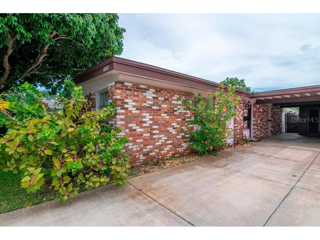 10921 Temple Avenue Seminole FL 33772 U8174916 image1