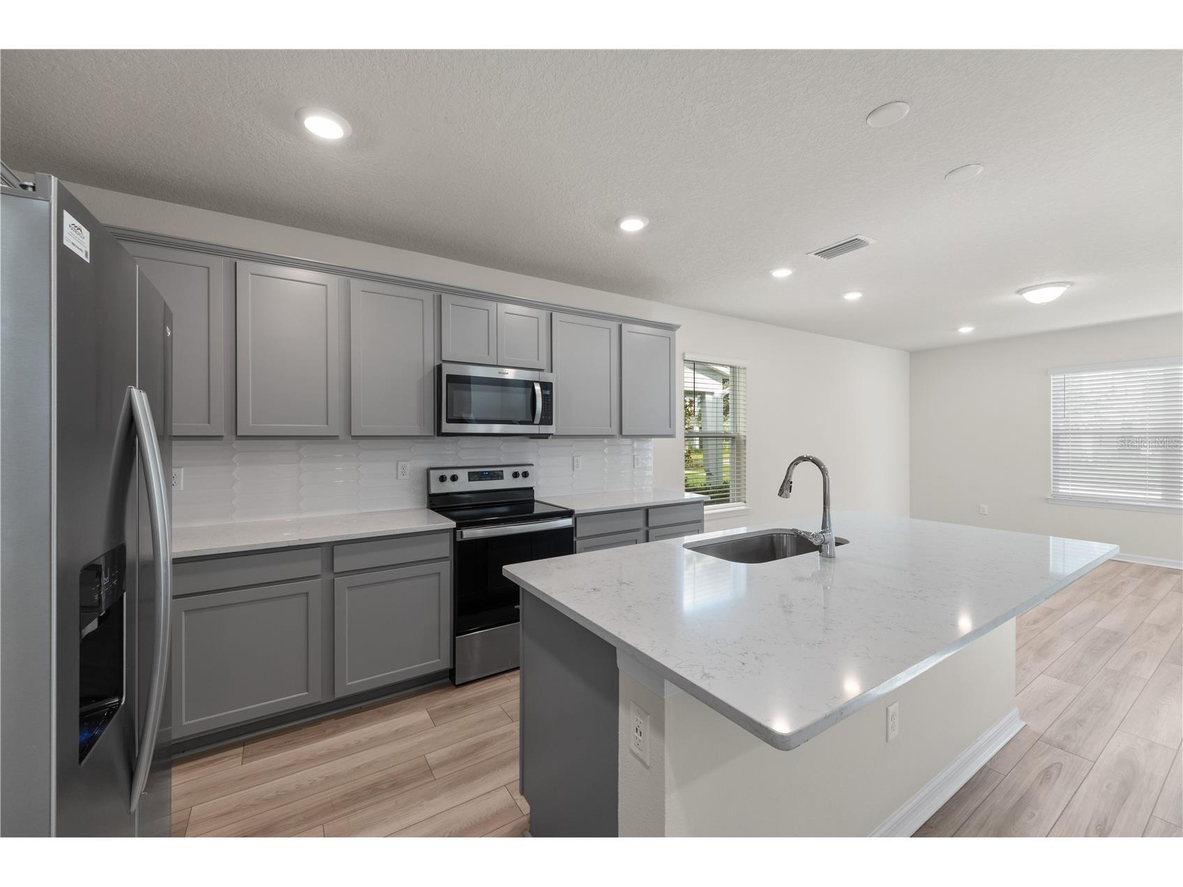 10922 Felicity Alley Orlando FL 32829 S5153993 image21