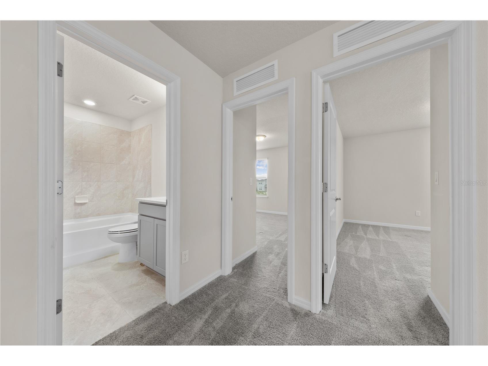 10922 Felicity Alley Orlando FL 32829 S5153993 image38