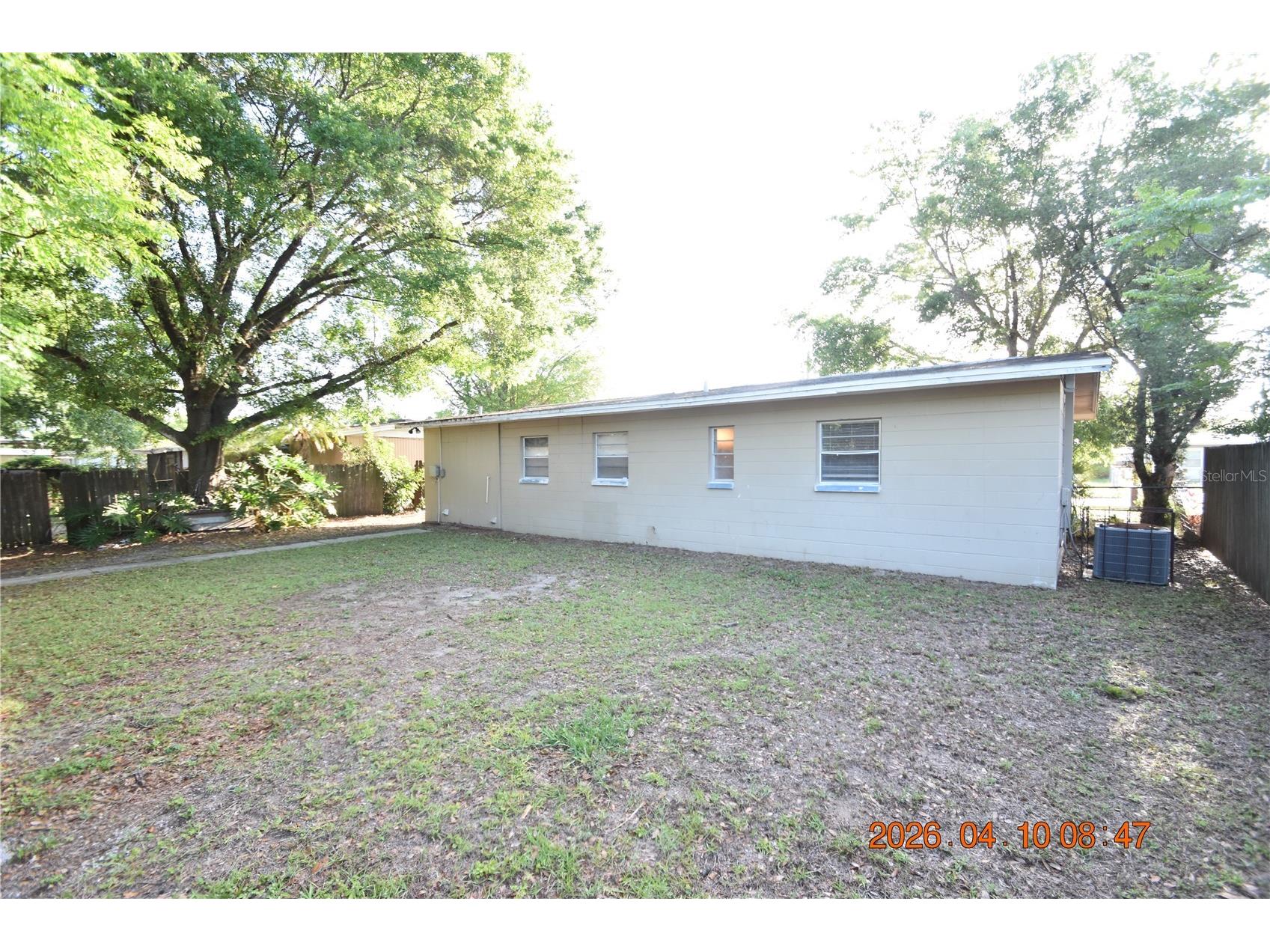 10922 N Hyacinth Avenue Tampa FL 33612 TB8497185 image36