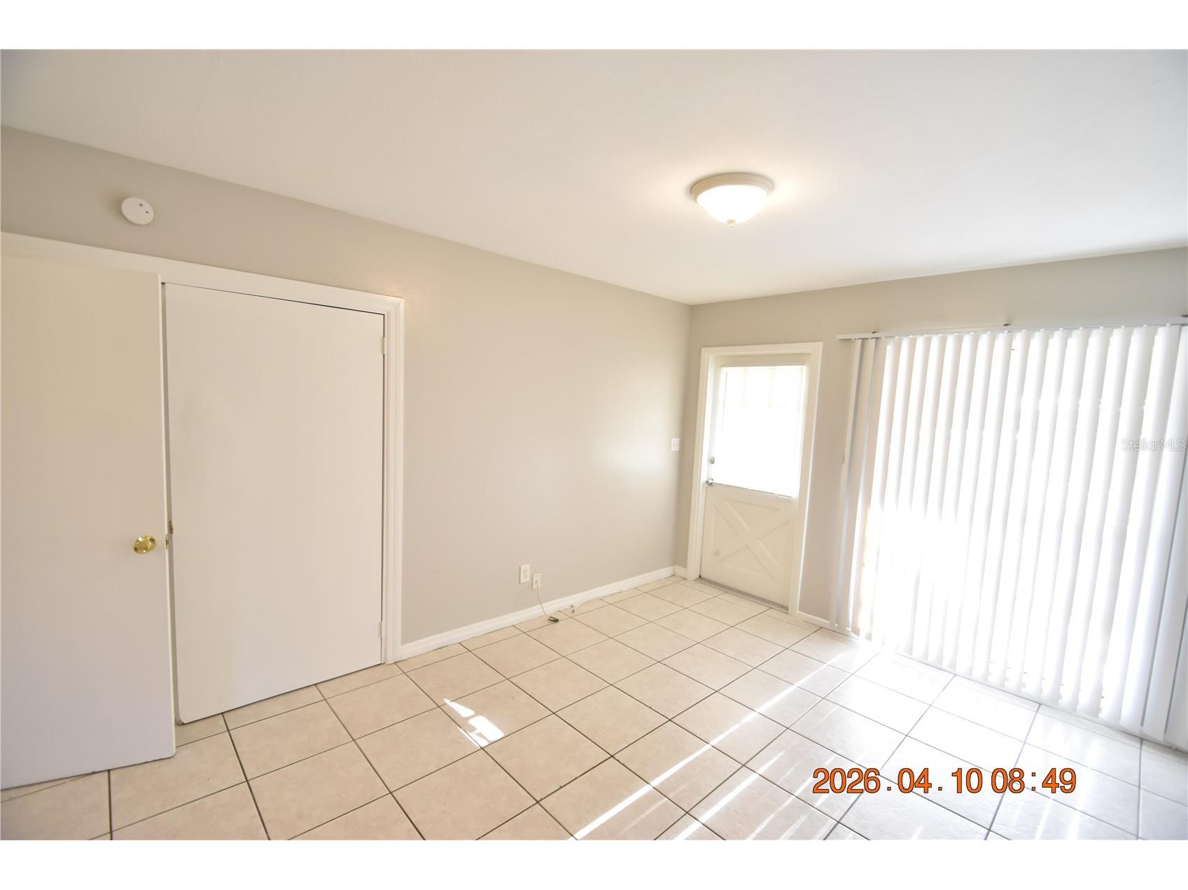 10922 N Hyacinth Avenue Tampa FL 33612 TB8497185 image4