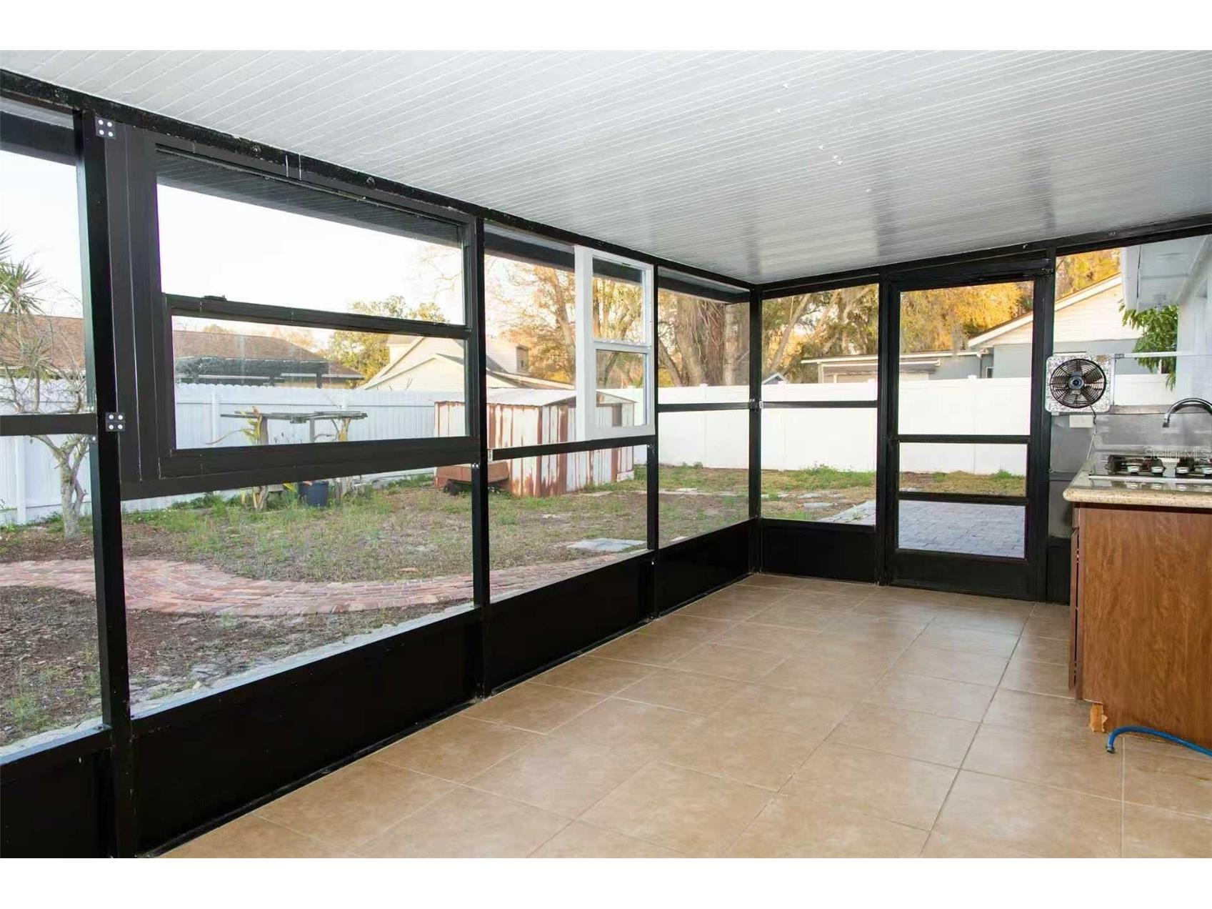 10922 Tailfeather Court Tampa FL 33625 TB8472961 image8