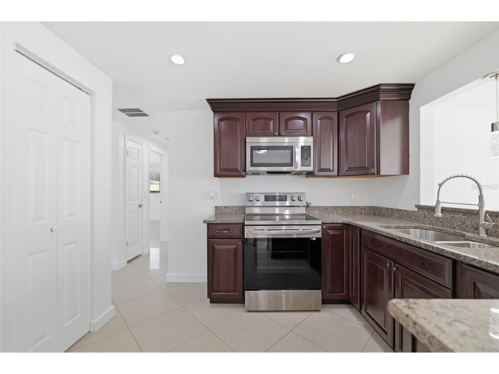 10924 Bridleton Road Port Richey FL 34668 TB8518234 image7