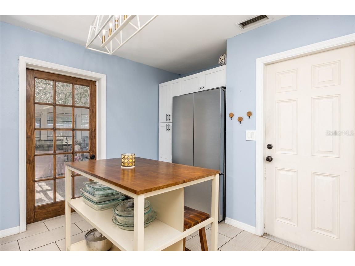 10924 N Boulevard Tampa FL 33612 TB8419646 image11