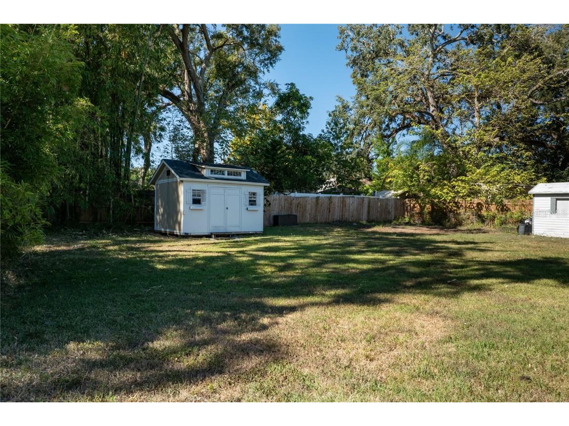 10924 N Boulevard Tampa FL 33612 TB8419646 image24