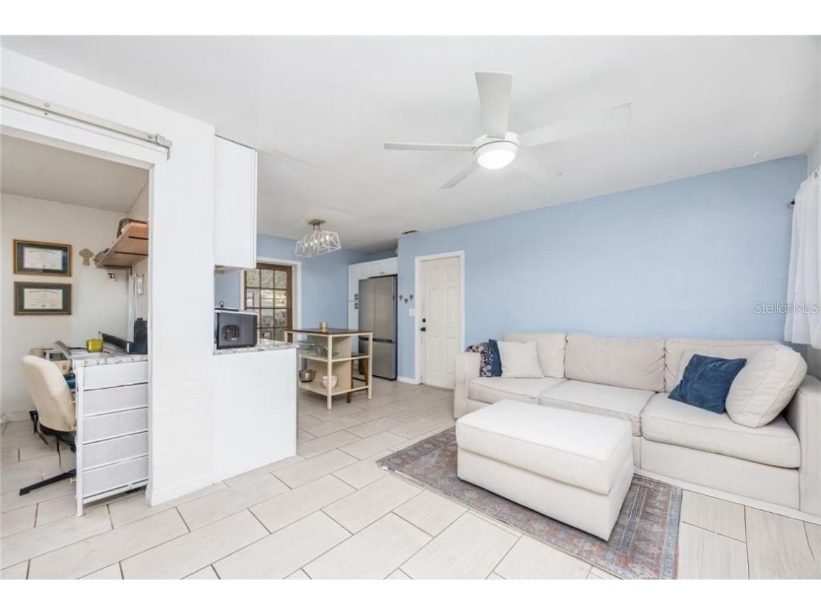 10924 N Boulevard Tampa FL 33612 TB8419646 image5