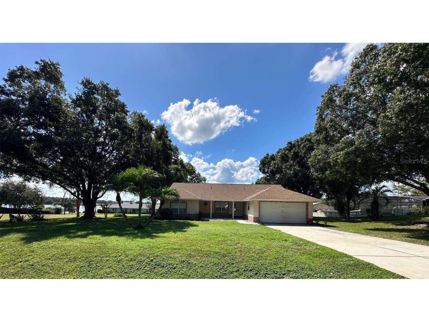 10926 Point Nellie Drive Clermont FL 34711 - LITTLE LAKE NELLIE G5087971 image1