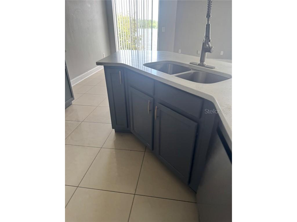 10930 Derringer Drive Orlando FL 32829 V4944154 image6