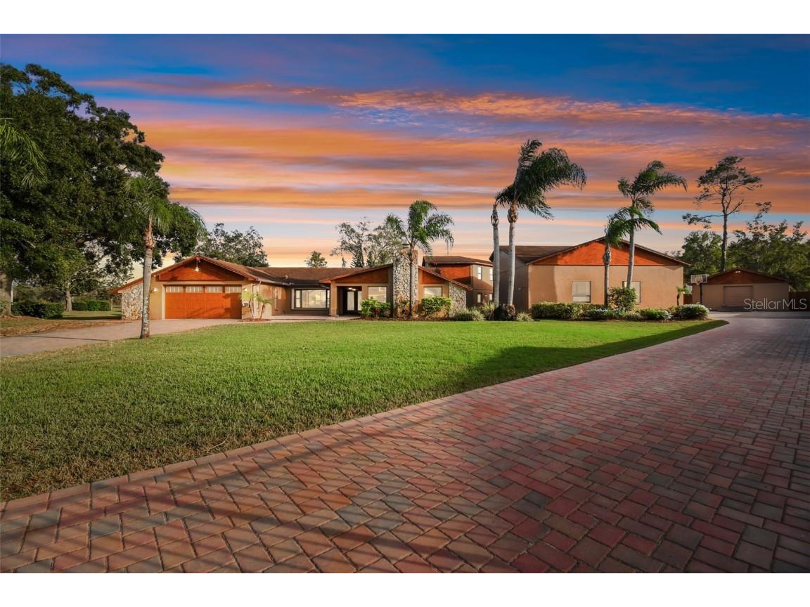 10930 Earhart Drive New Port Richey FL 34654 TB8319166 image1