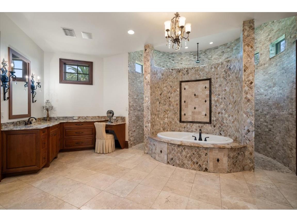 10930 Spring Street Largo FL 33774 - GULF OF AMERICA TB8401145 image25