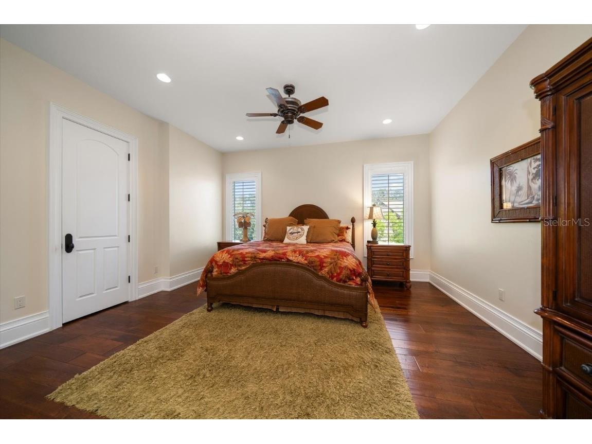 10930 Spring Street Largo FL 33774 - GULF OF AMERICA TB8401145 image33