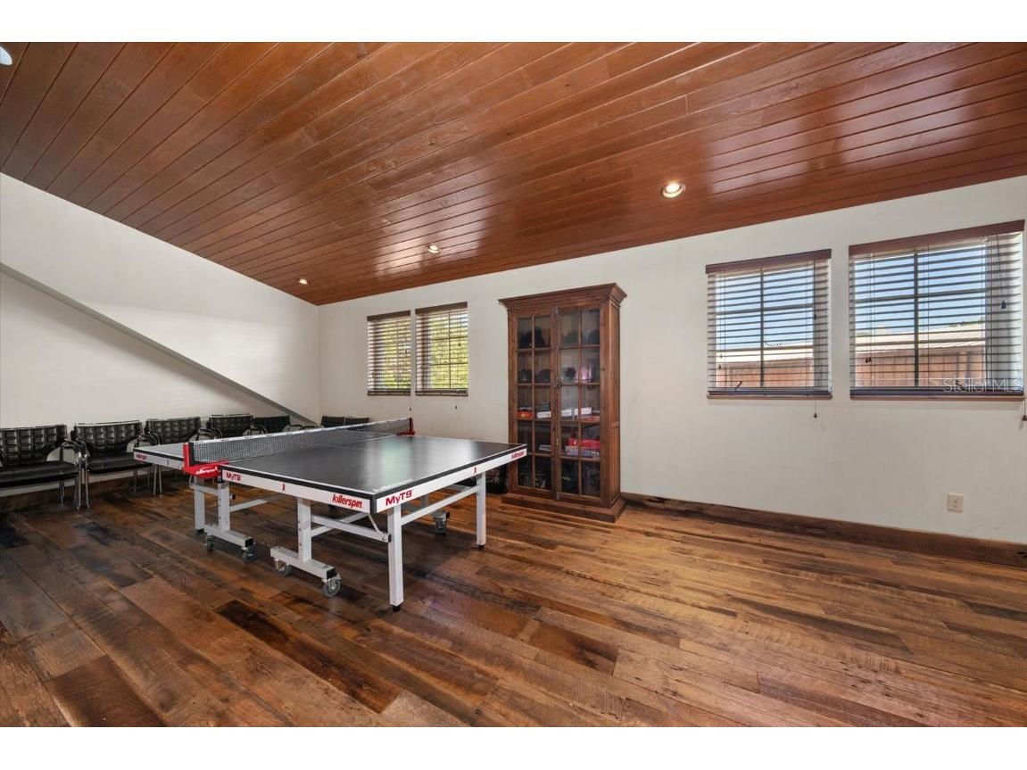 10930 Spring Street Largo FL 33774 - GULF OF AMERICA TB8401145 image72