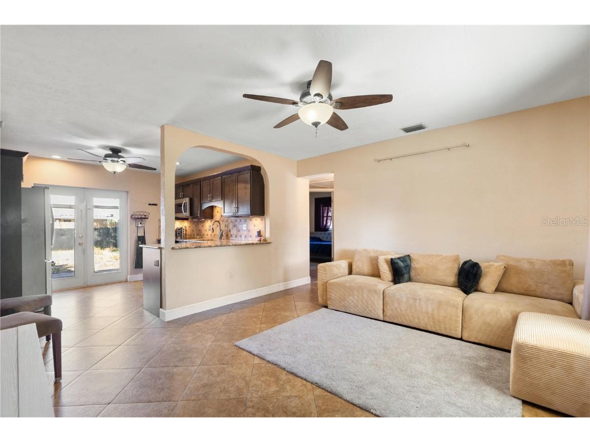 10931 110th Avenue Seminole FL 33778 W7880666 image6