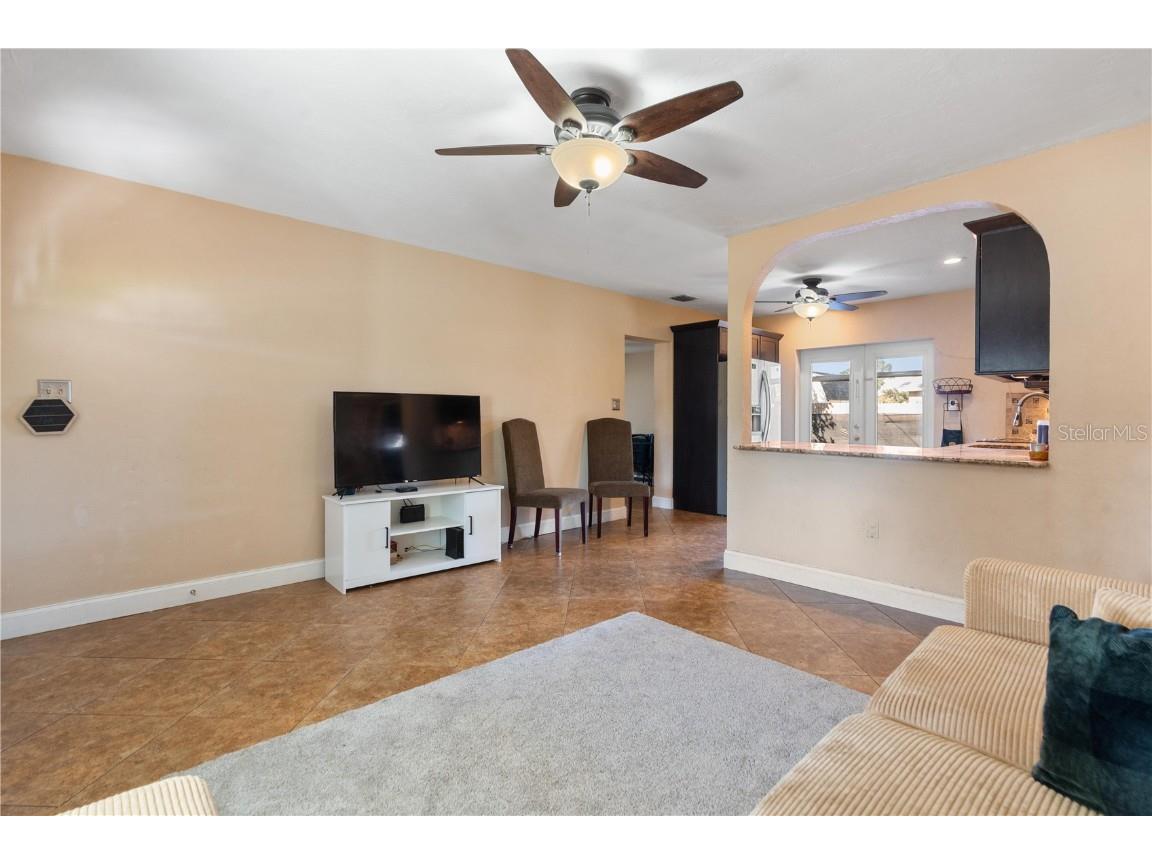 10931 110th Avenue Seminole FL 33778 W7880666 image7