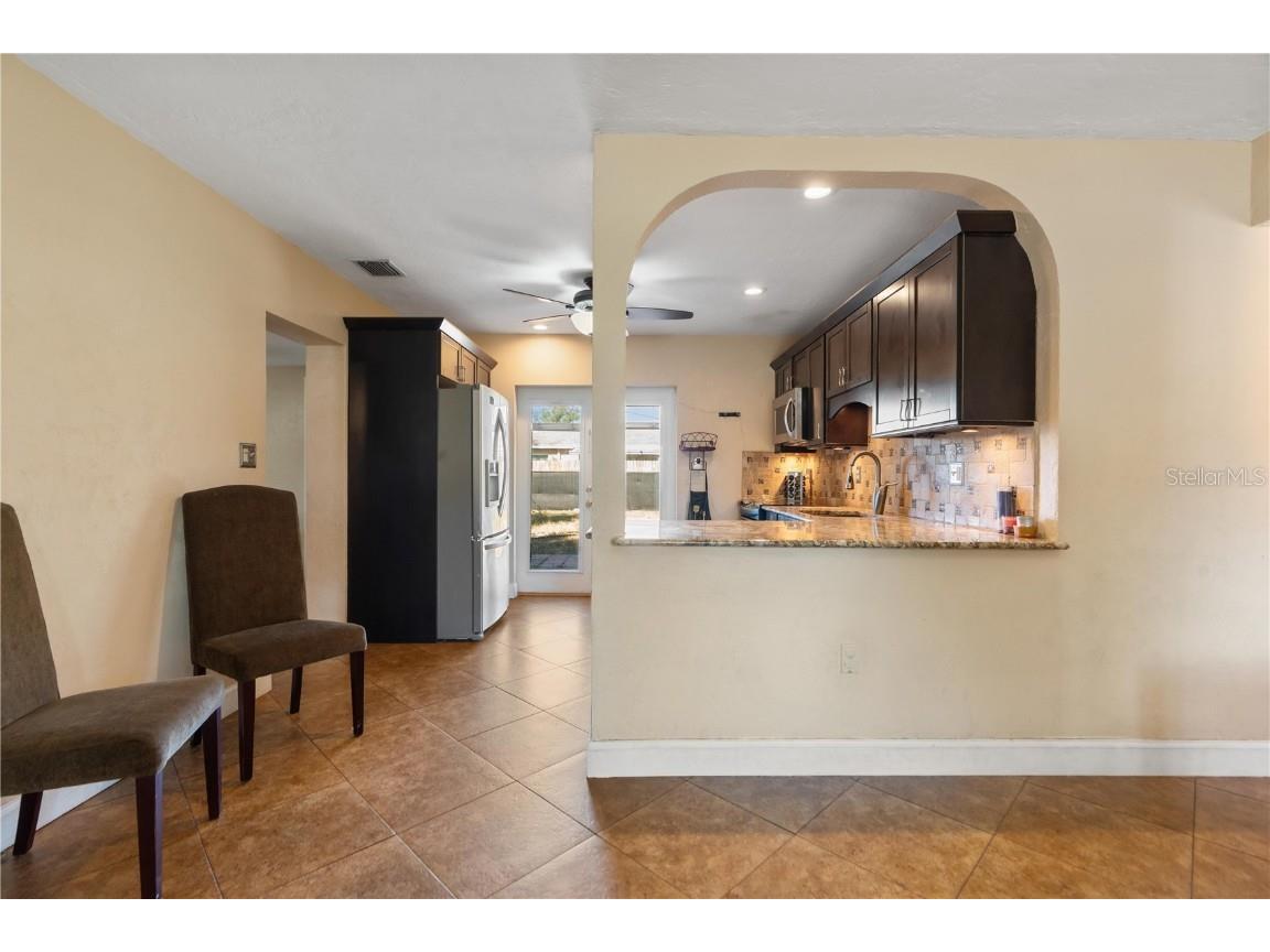 10931 110th Avenue Seminole FL 33778 W7880666 image9