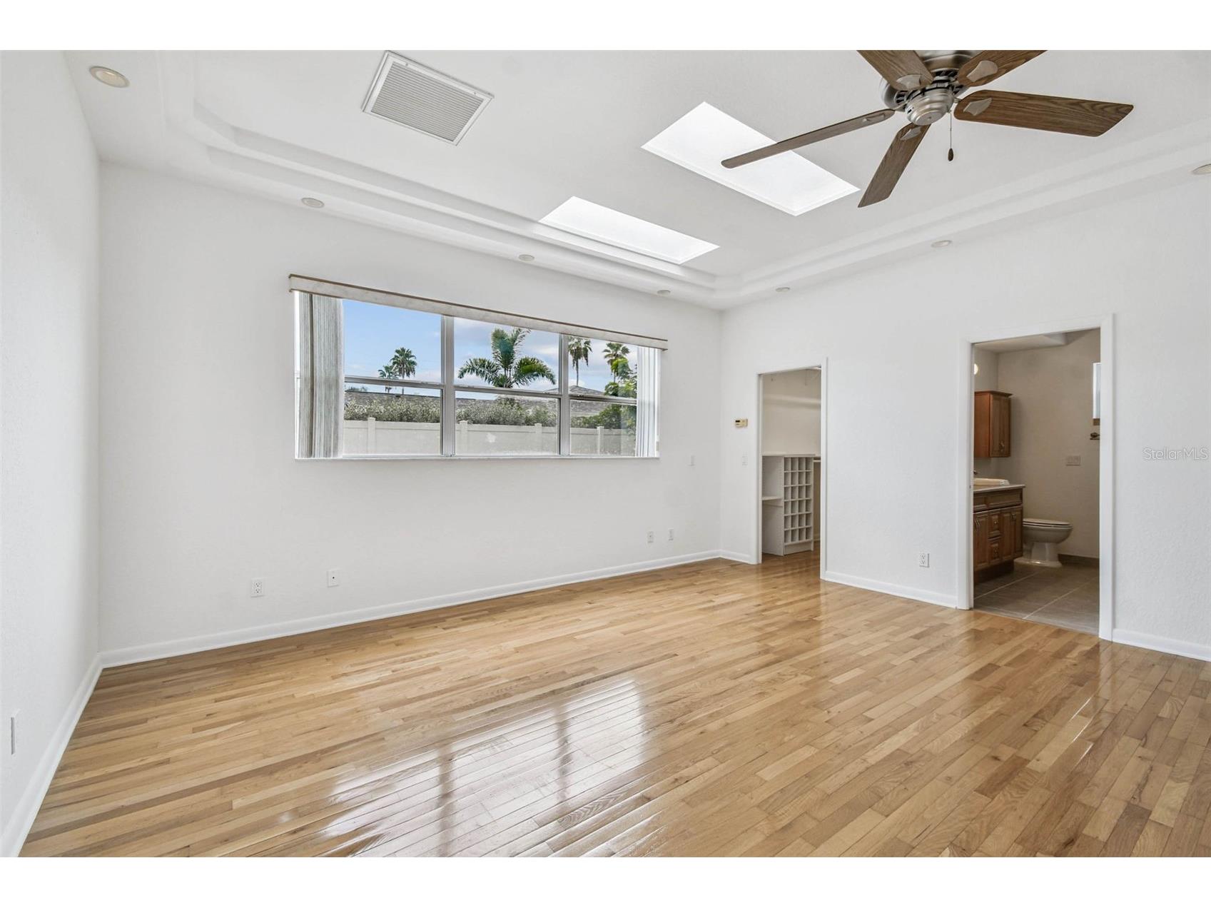 10931 Hammock Drive Largo FL 33774 TB8501365 image13