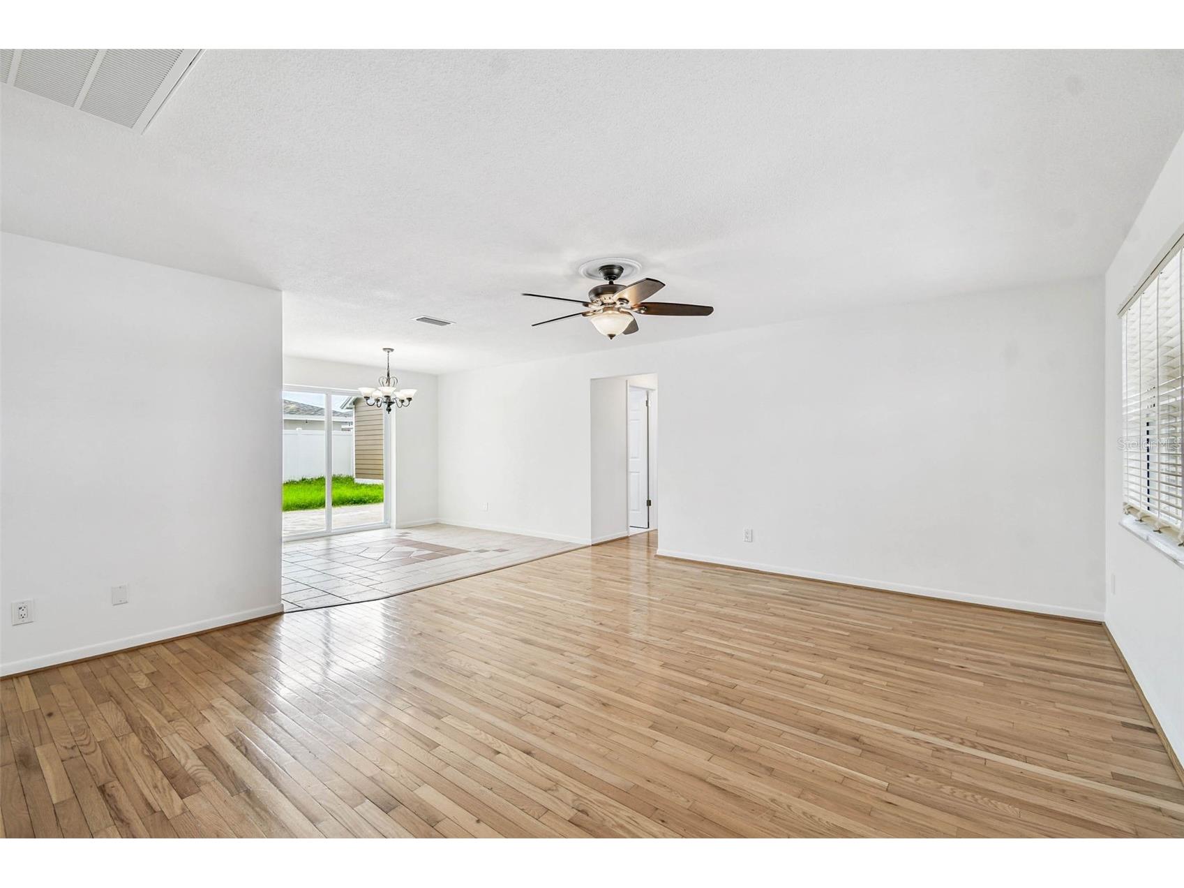 10931 Hammock Drive Largo FL 33774 TB8501365 image4