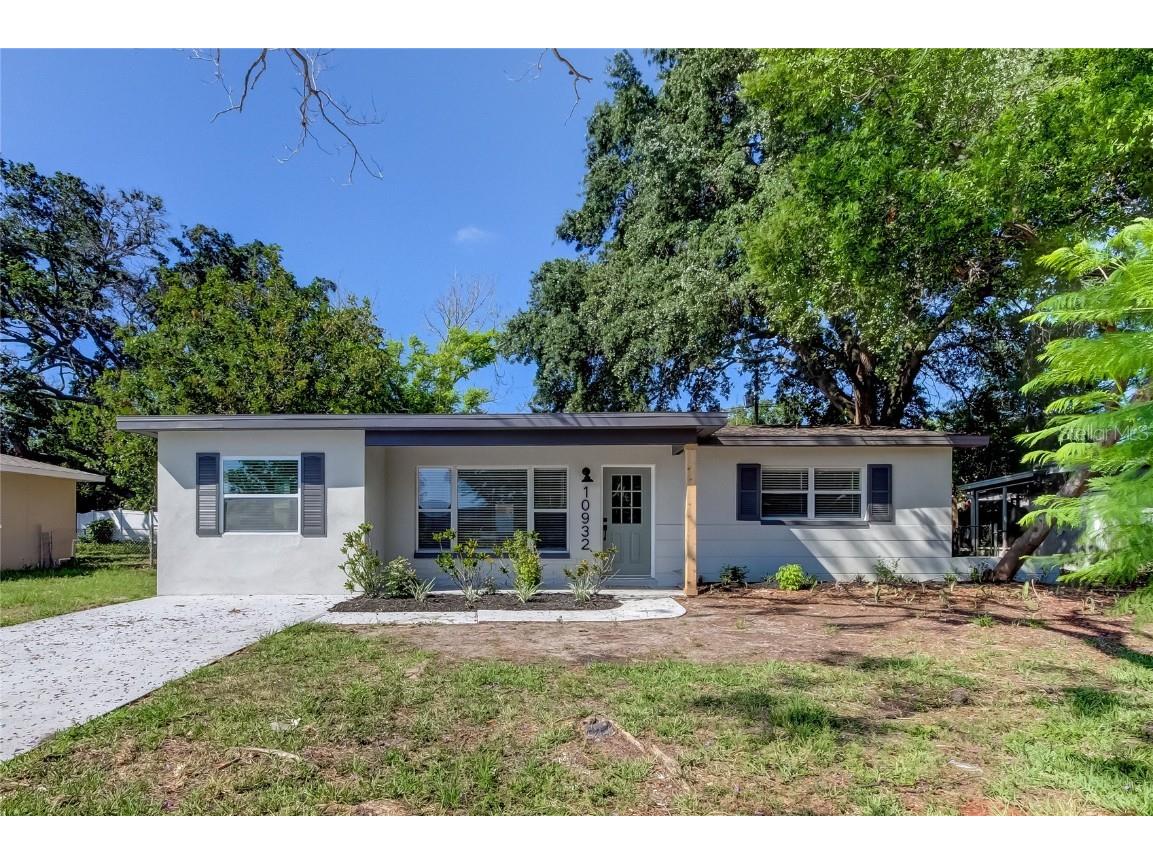 10932 Village Green Avenue Seminole FL 33772 U8249918 image1