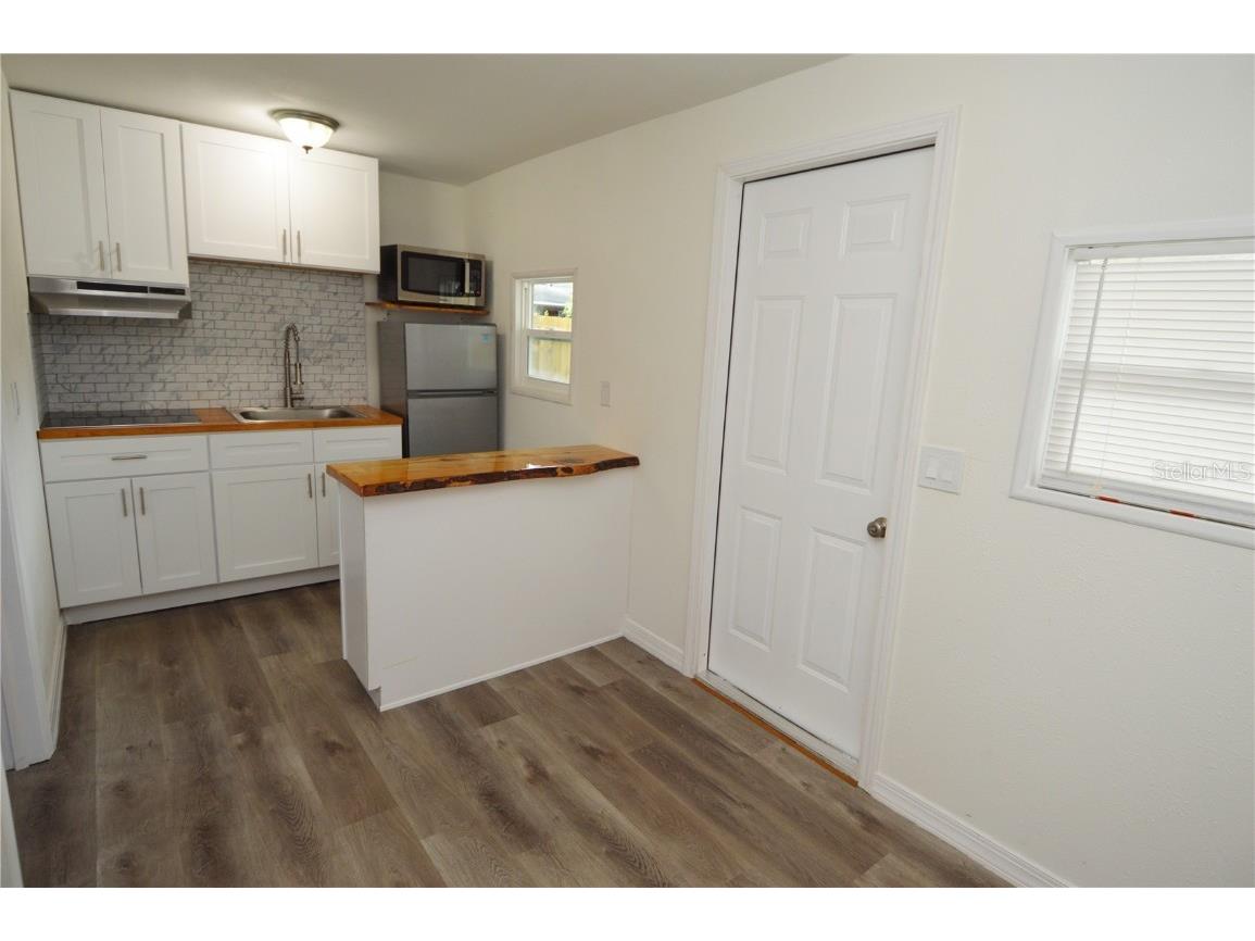 10934 N Boulevard Tampa FL 33612 TB8461800 image14