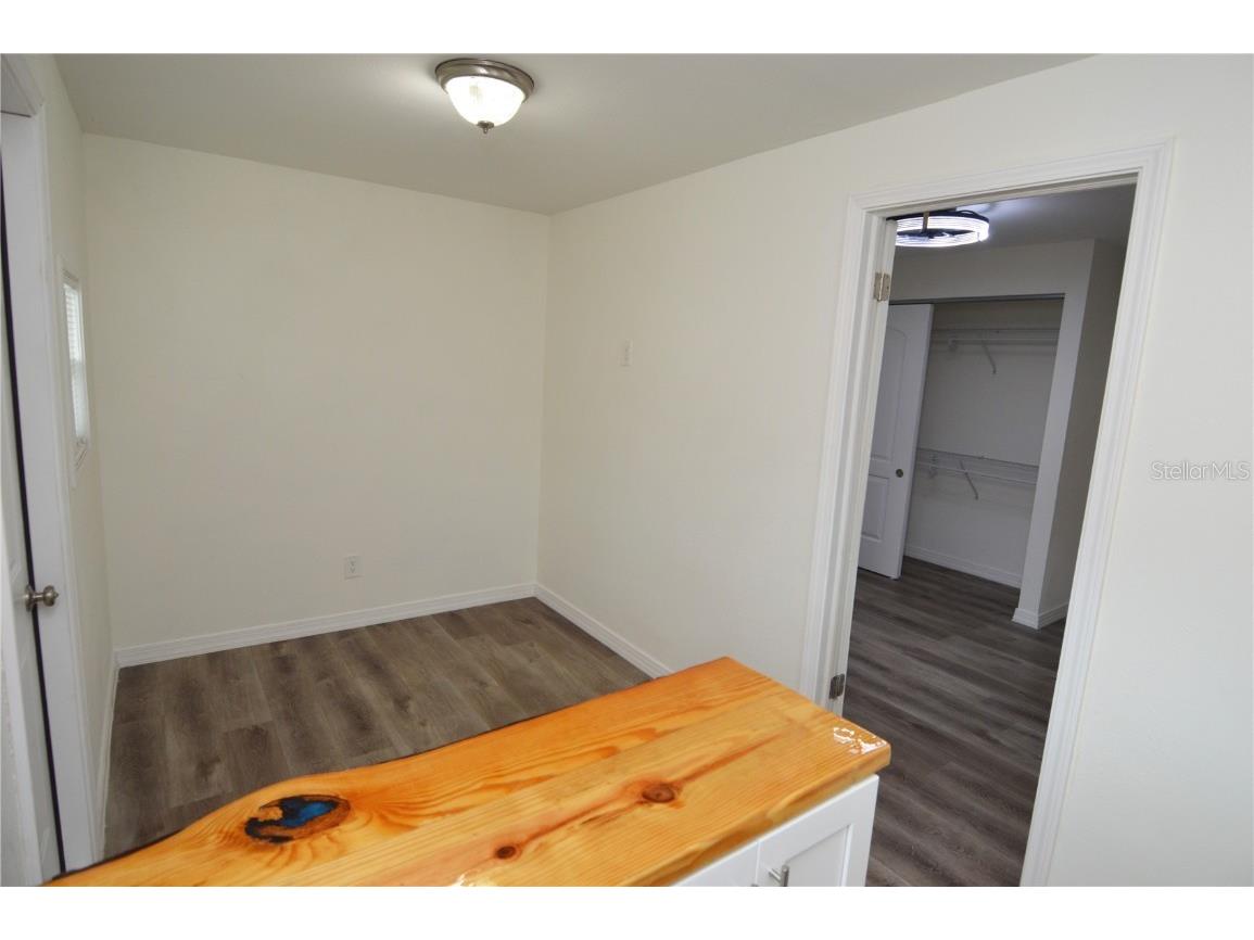 10934 N Boulevard Tampa FL 33612 TB8461800 image18