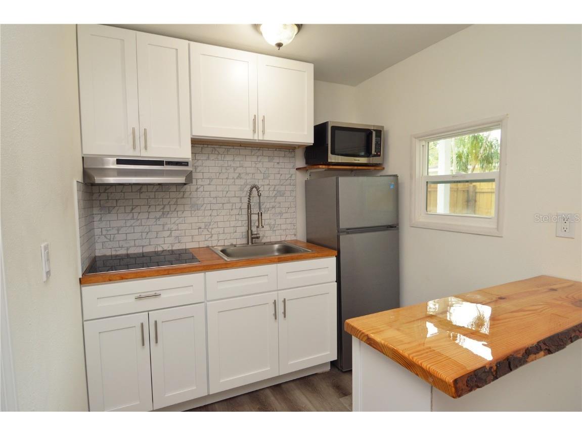 10934 N Boulevard Tampa FL 33612 TB8461800 image7