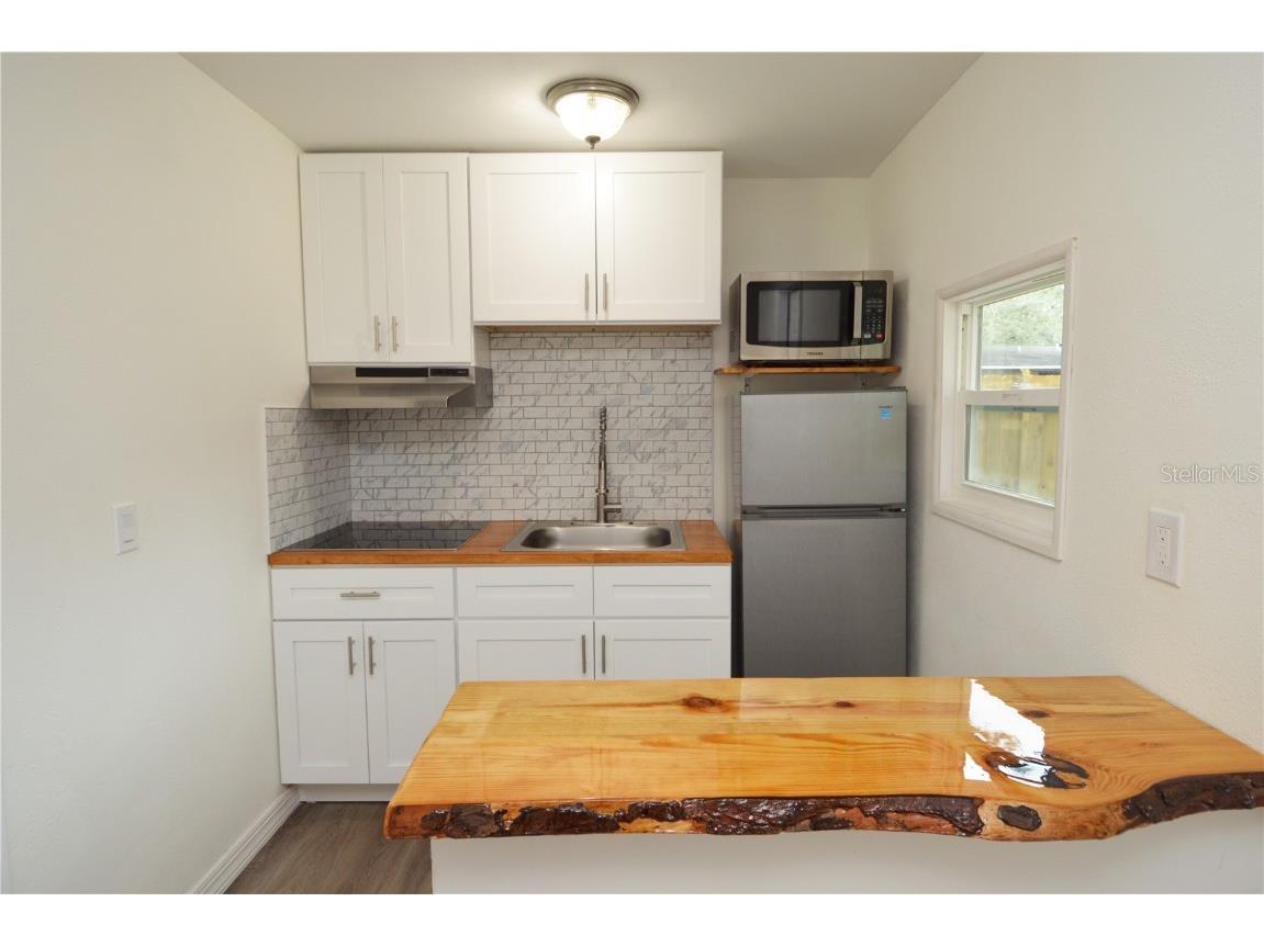 10934 N Boulevard Tampa FL 33612 TB8461800 image9