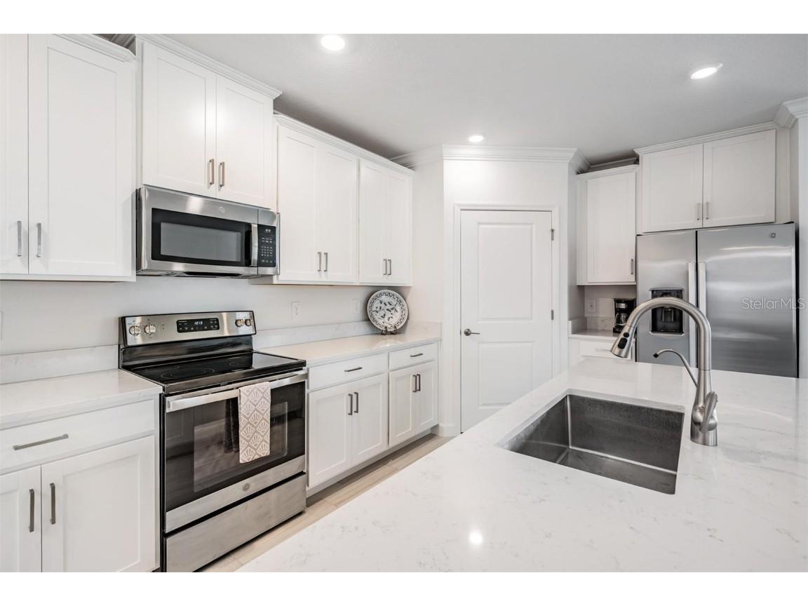 10935 Gable Dig Loop San Antonio FL 33576 TB8435207 image23