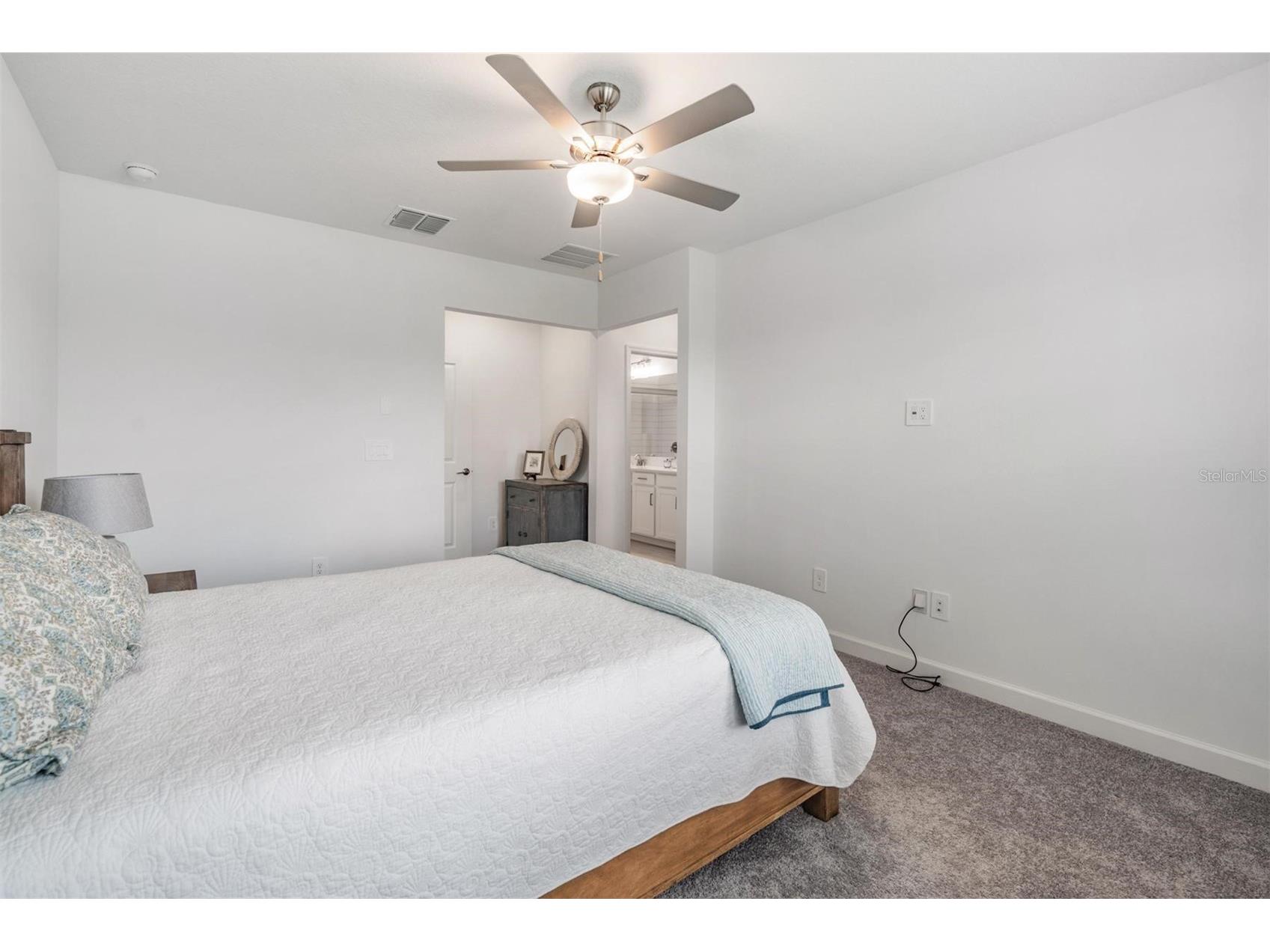 10935 Gable Dig Loop San Antonio FL 33576 TB8514620 image4
