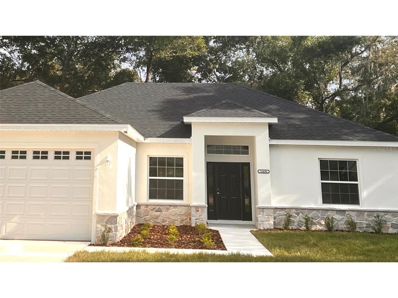 10935 Margaret Drive Tavares FL 32778 G5105729 image1