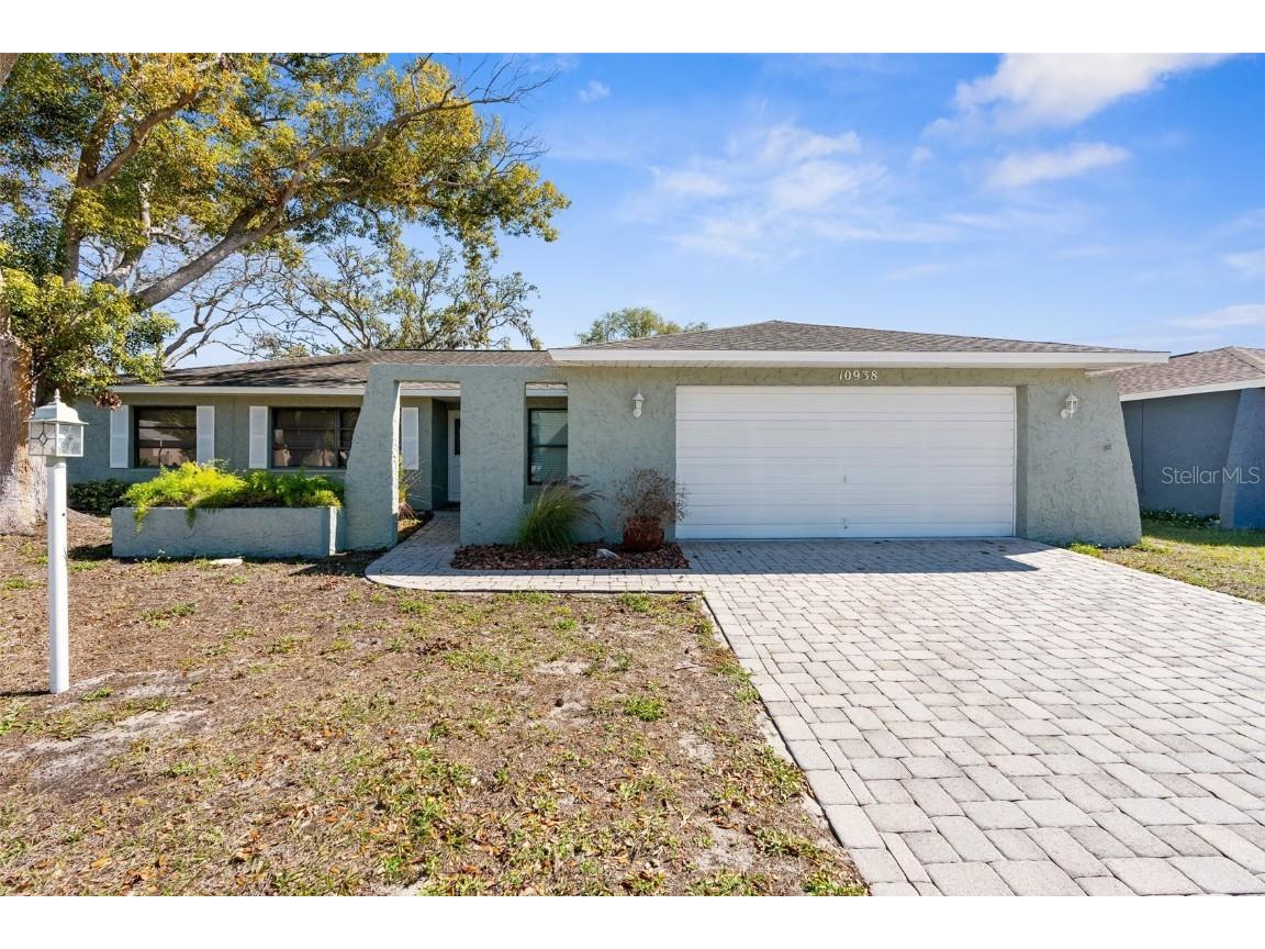 10938 Water Oak Drive Port Richey FL 34668 W7873319 image1
