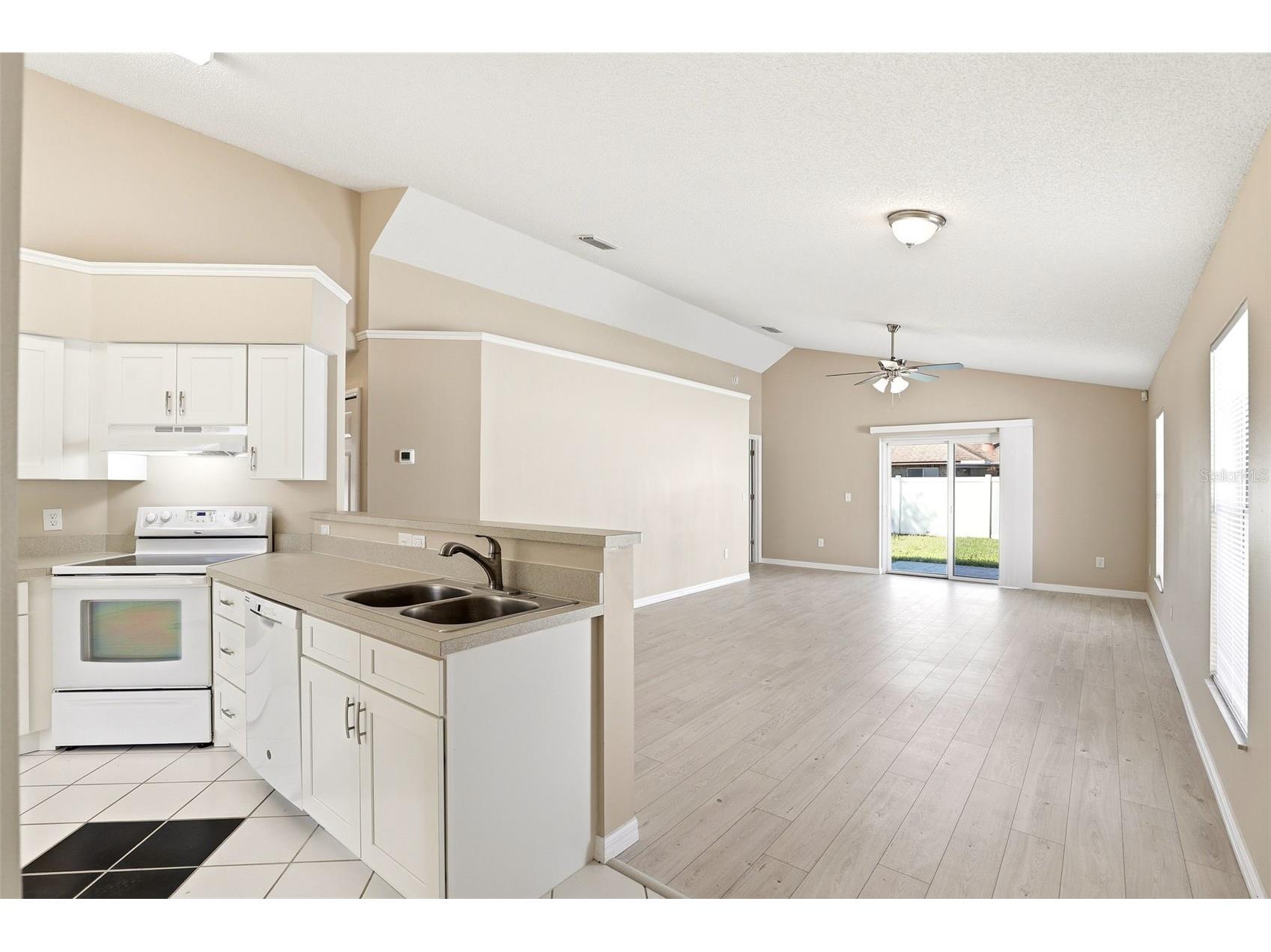 1094 Brielle Court Oviedo FL 32765 O6398020 image2