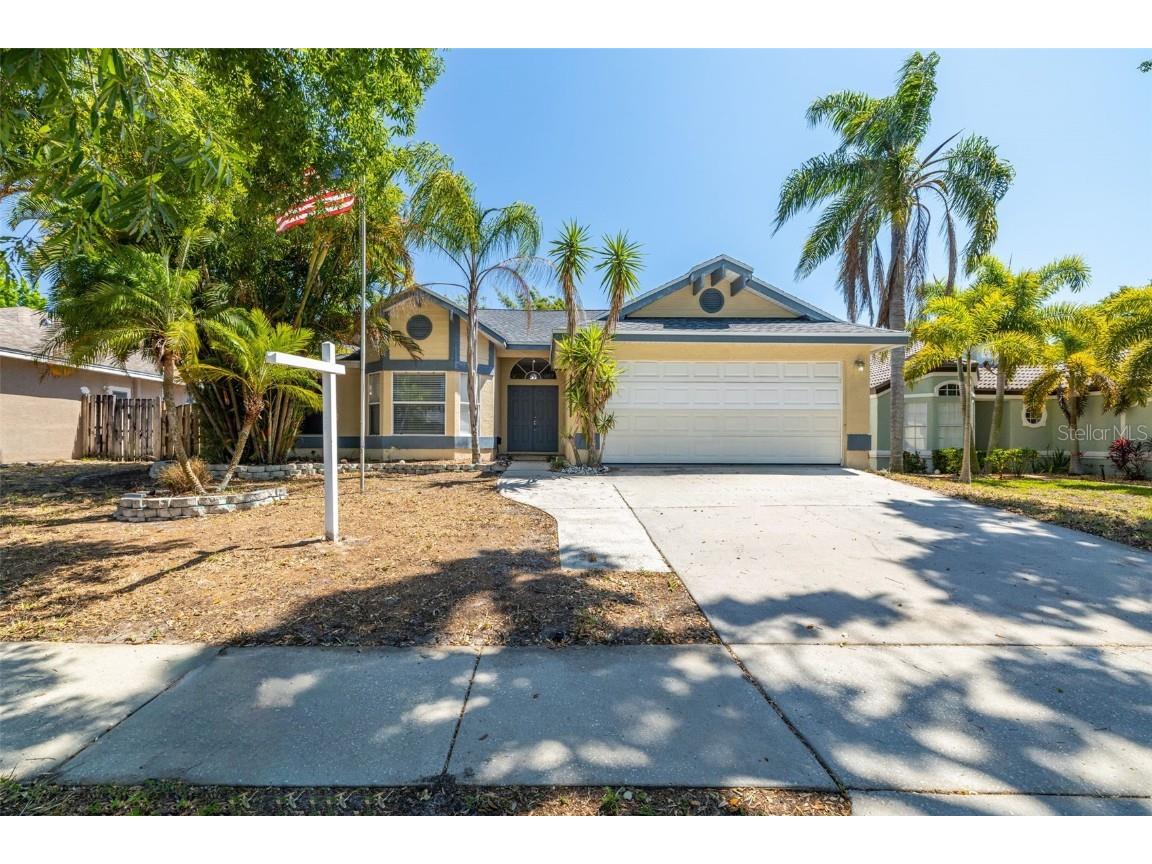 1094 Captains Way Tarpon Springs FL 34689 U8240780 image1