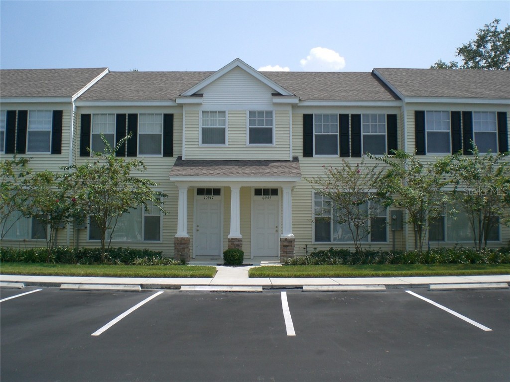 10945 Black Swan Court Seffner FL 33584 T3494231 image1