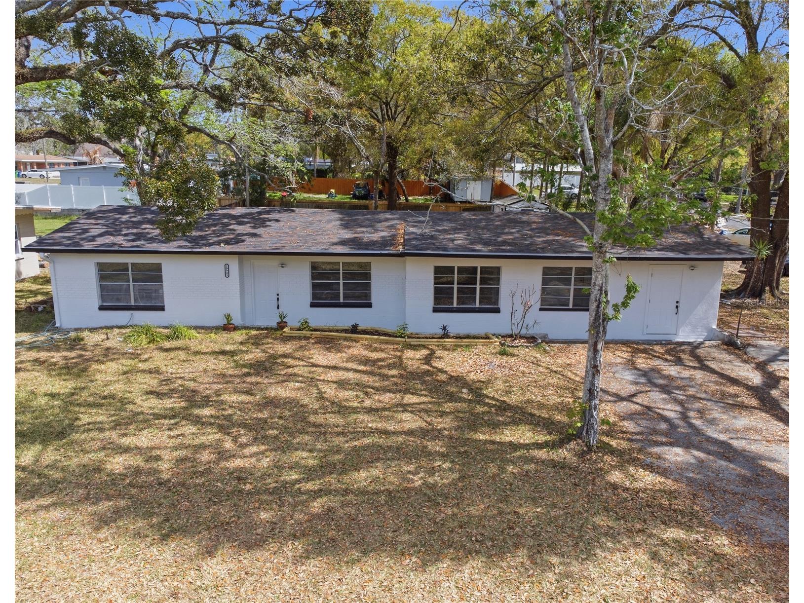 10945 N Boulevard Tampa FL 33612 O6423083 image1