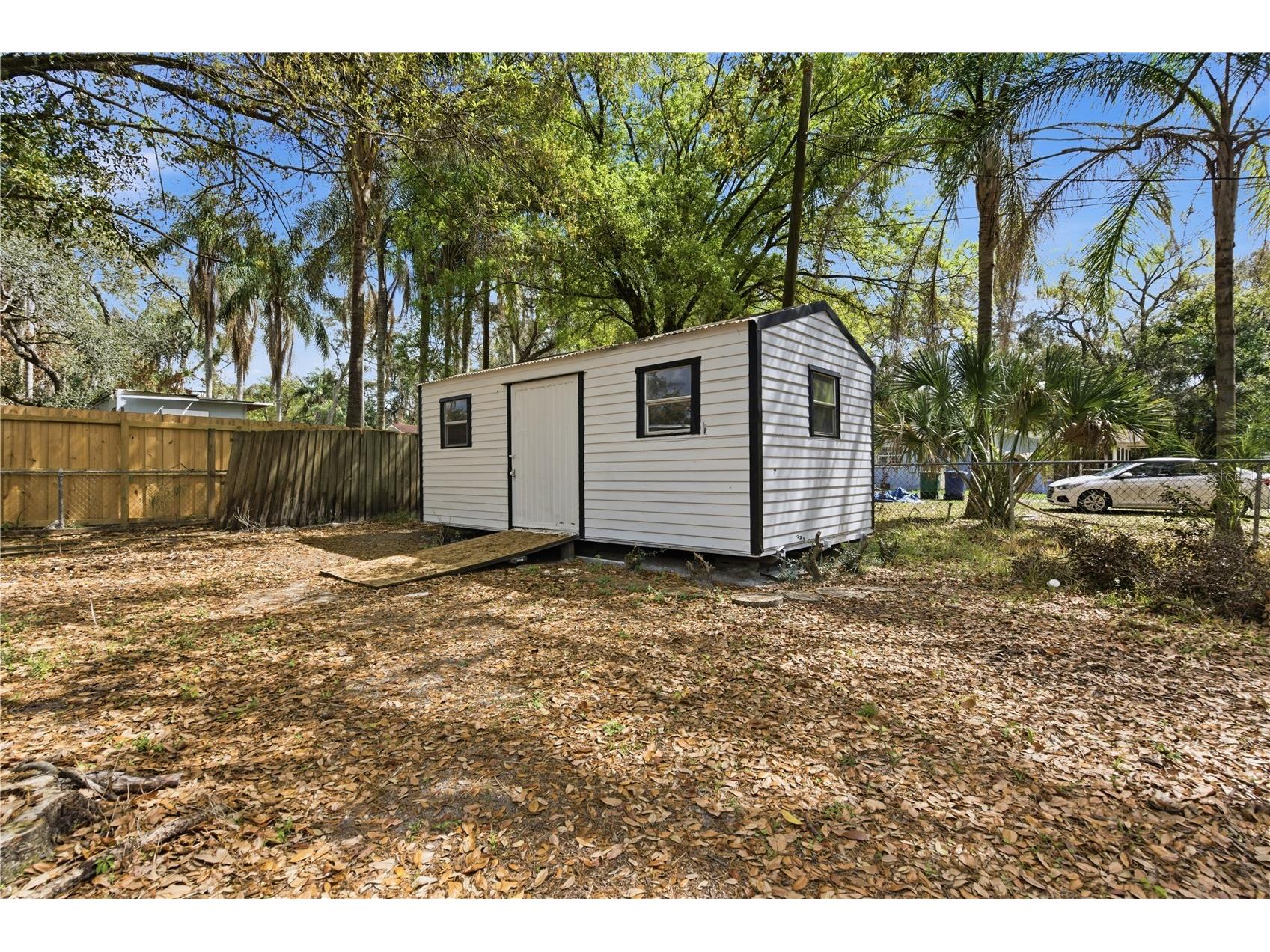 10945 N Boulevard Tampa FL 33612 O6423083 image13